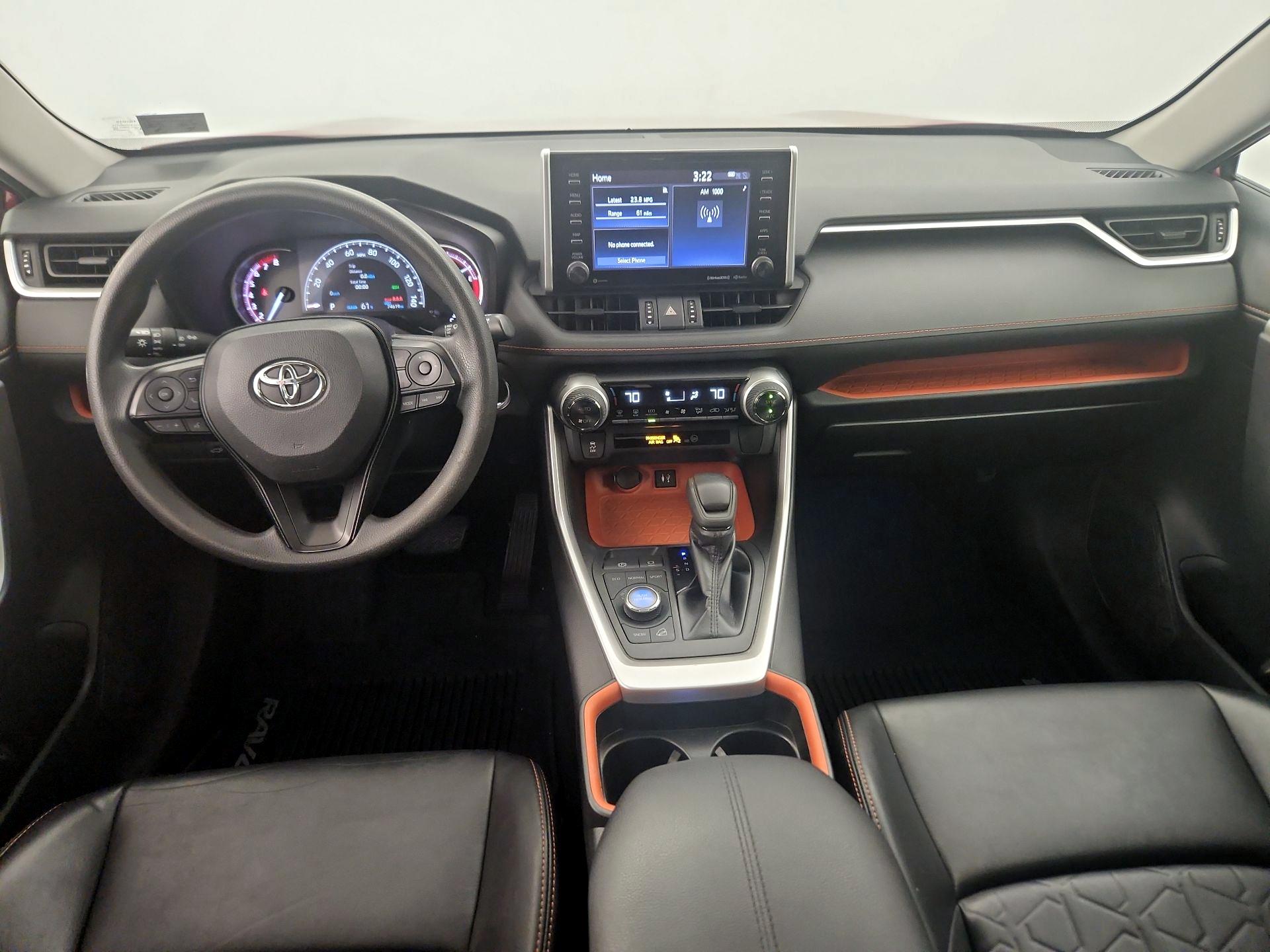 Thumbnail: 2019 Toyota RAV4 - 9