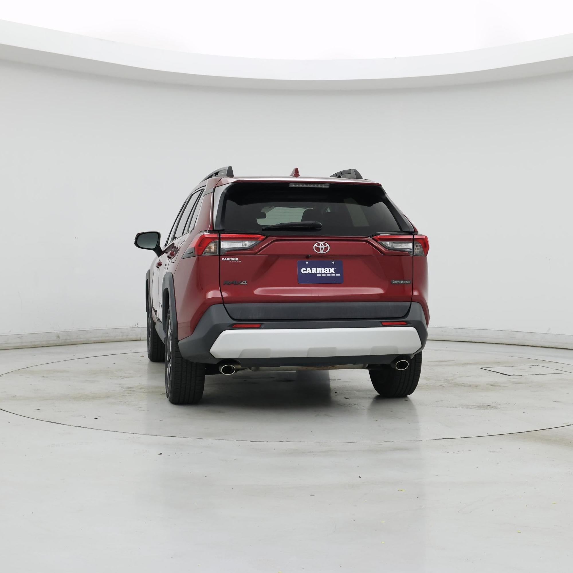 Thumbnail: 2019 Toyota RAV4 - 6