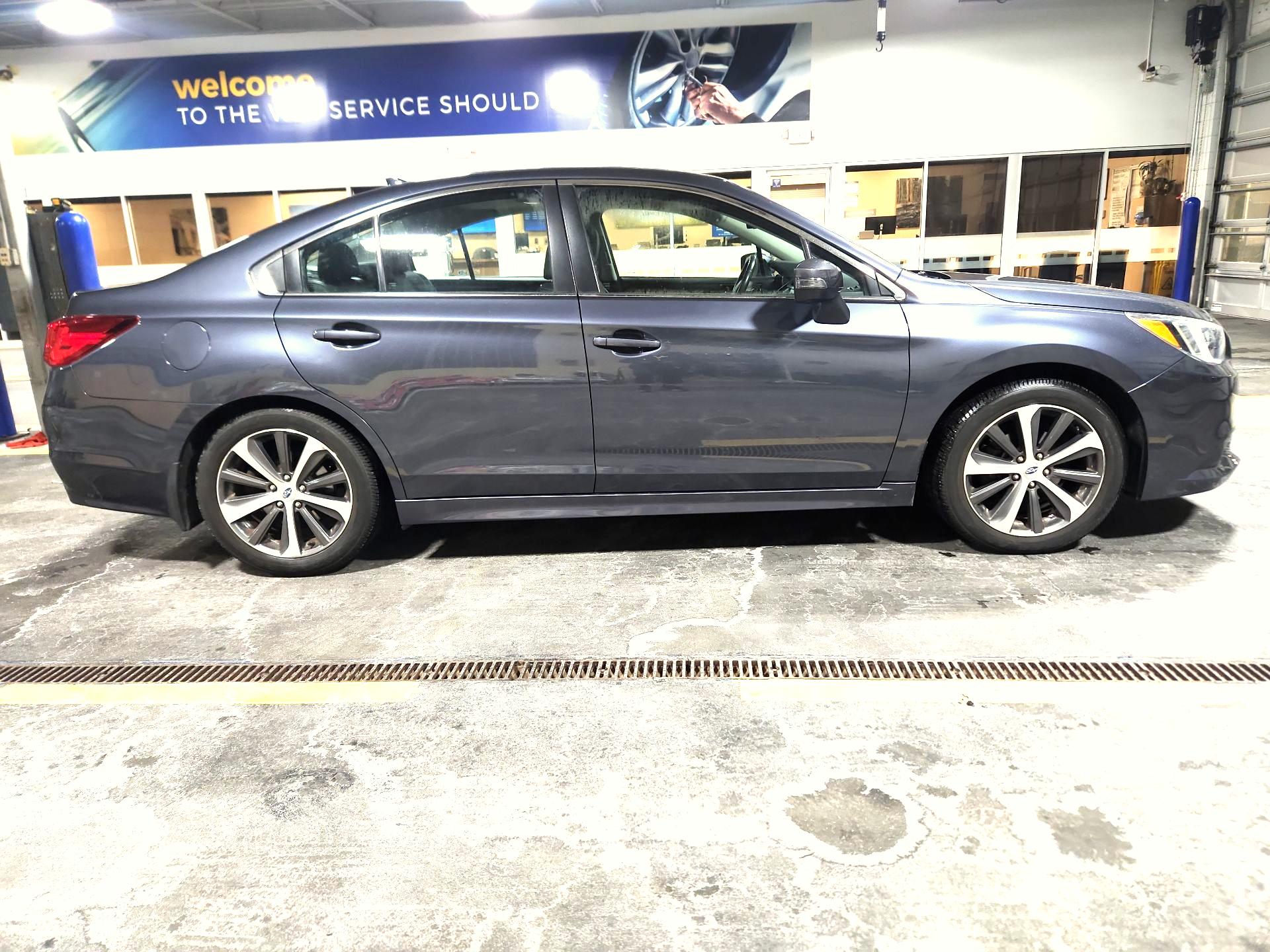 Thumbnail: 2017 Subaru Legacy - 4