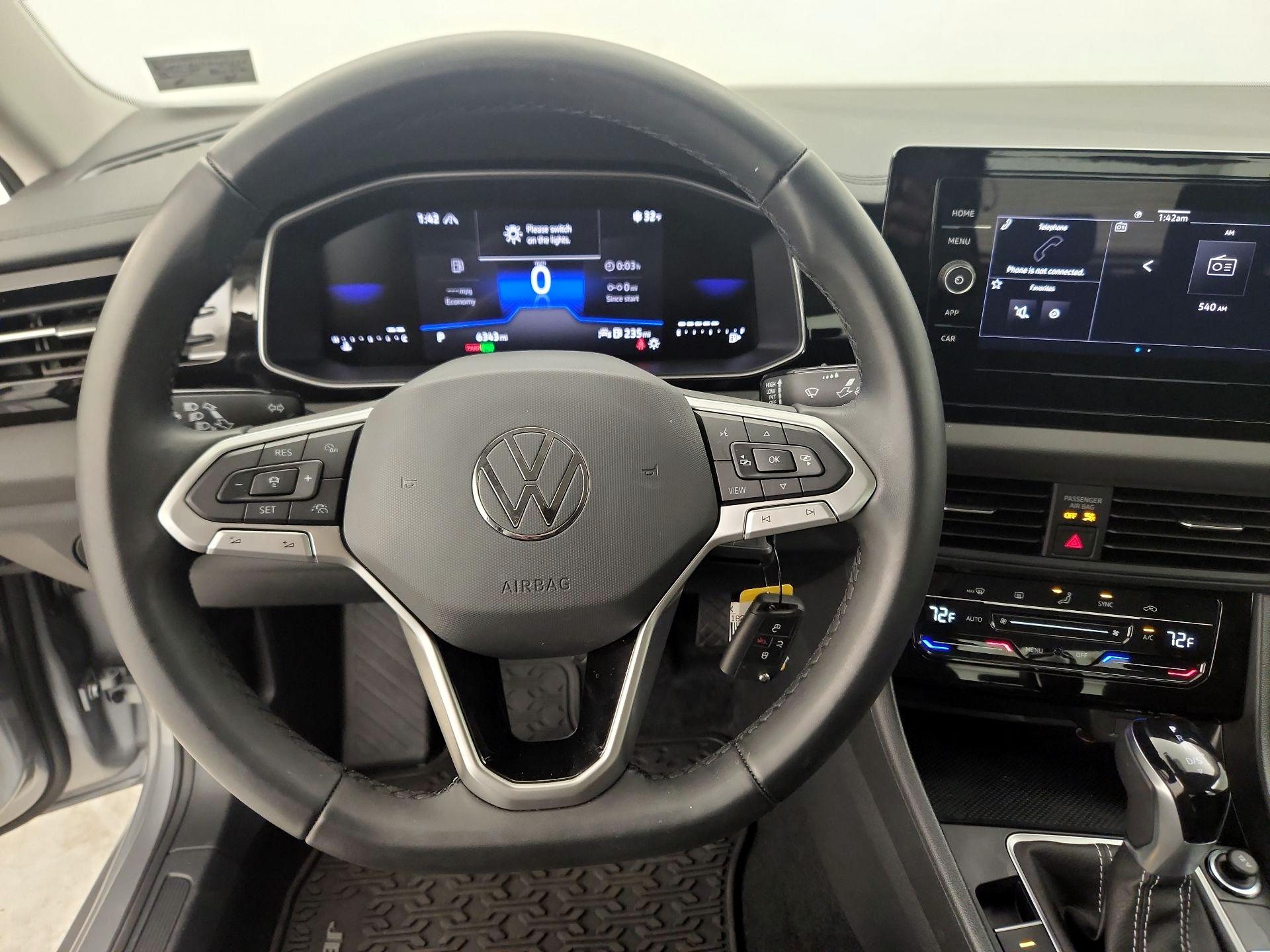 Thumbnail: 2025 Volkswagen Jetta - 10