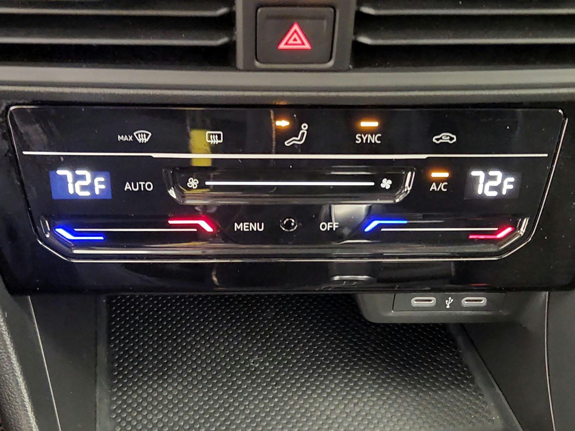 Thumbnail: 2025 Volkswagen Jetta - 16