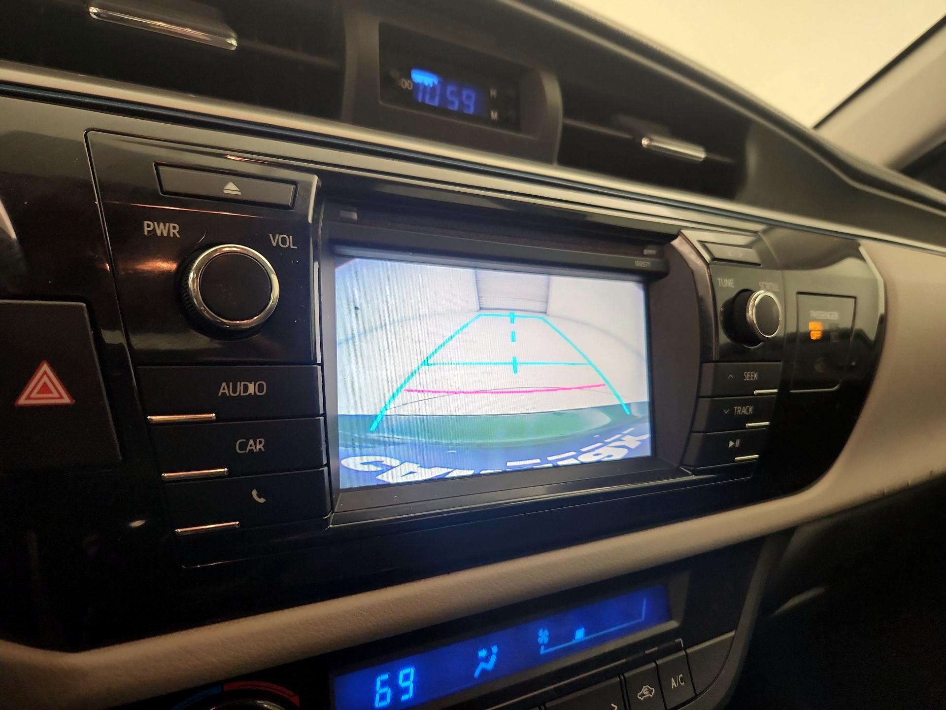 Thumbnail: 2016 Toyota Corolla - 14