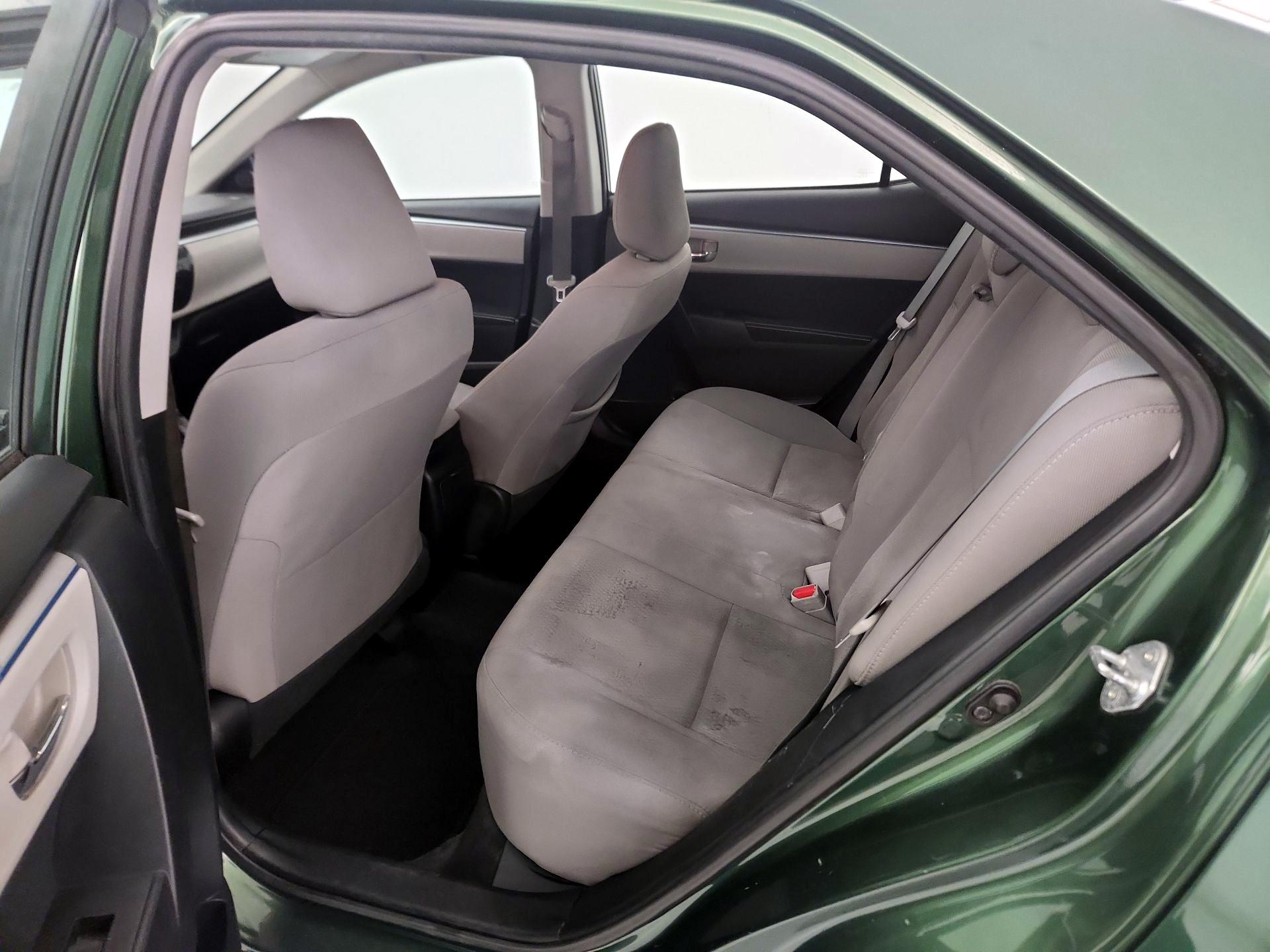 Thumbnail: 2016 Toyota Corolla - 18