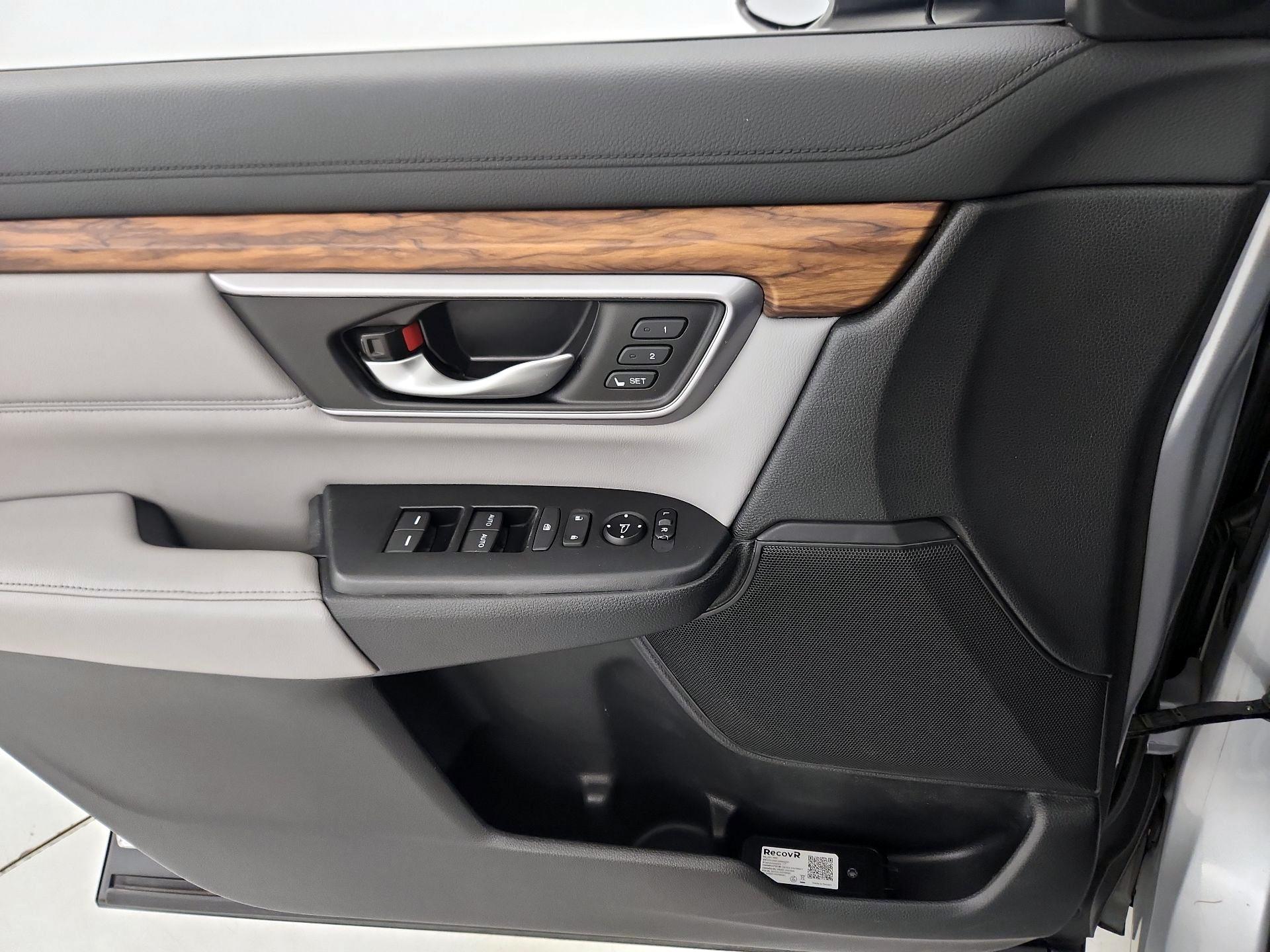 Thumbnail: 2017 Honda CR-V - 12