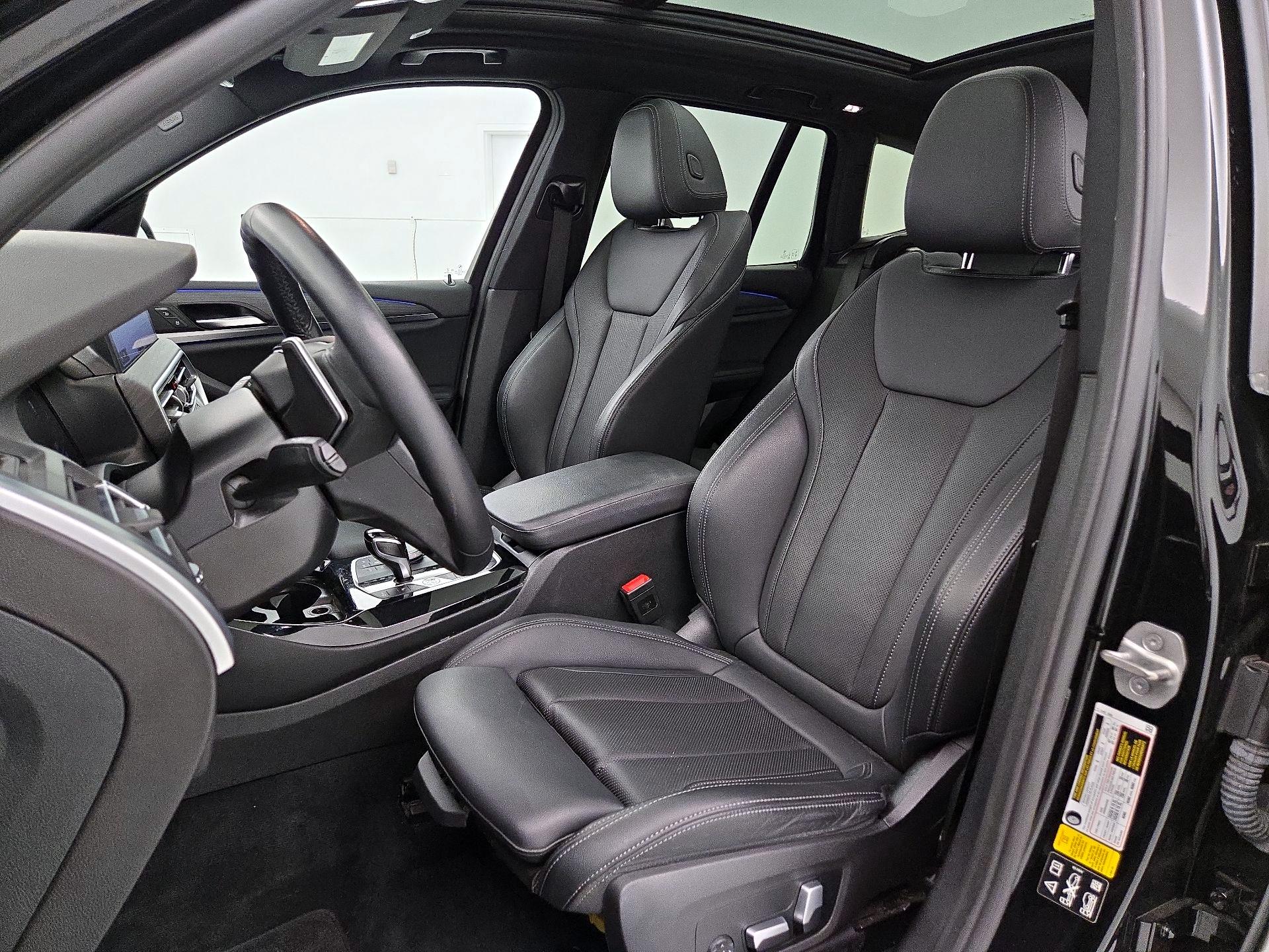 Thumbnail: 2022 BMW X3 - 11