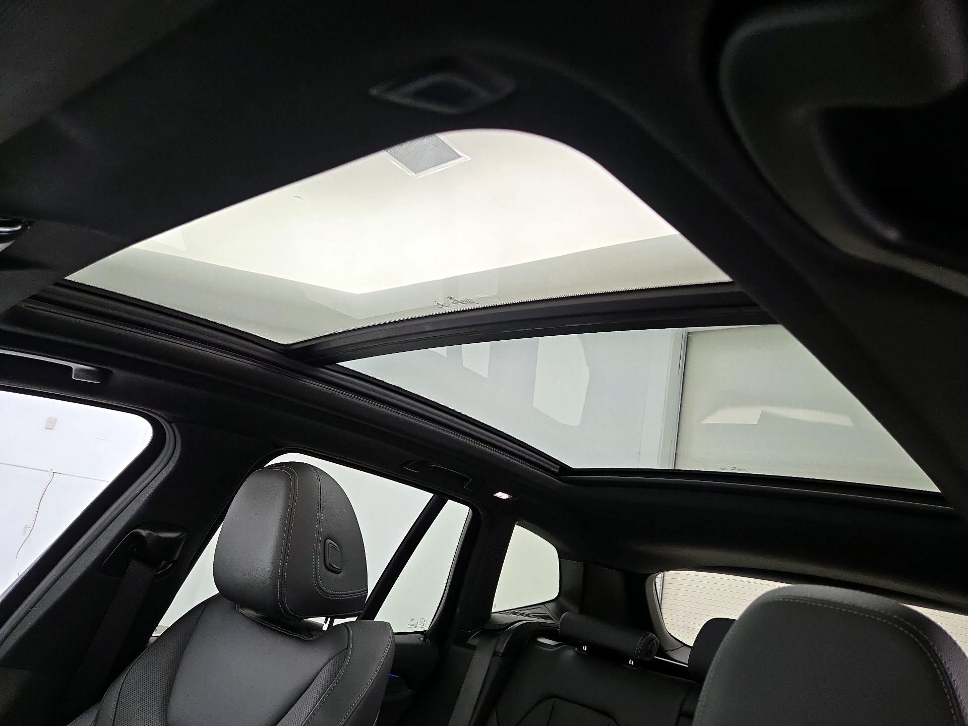 Thumbnail: 2022 BMW X3 - 20