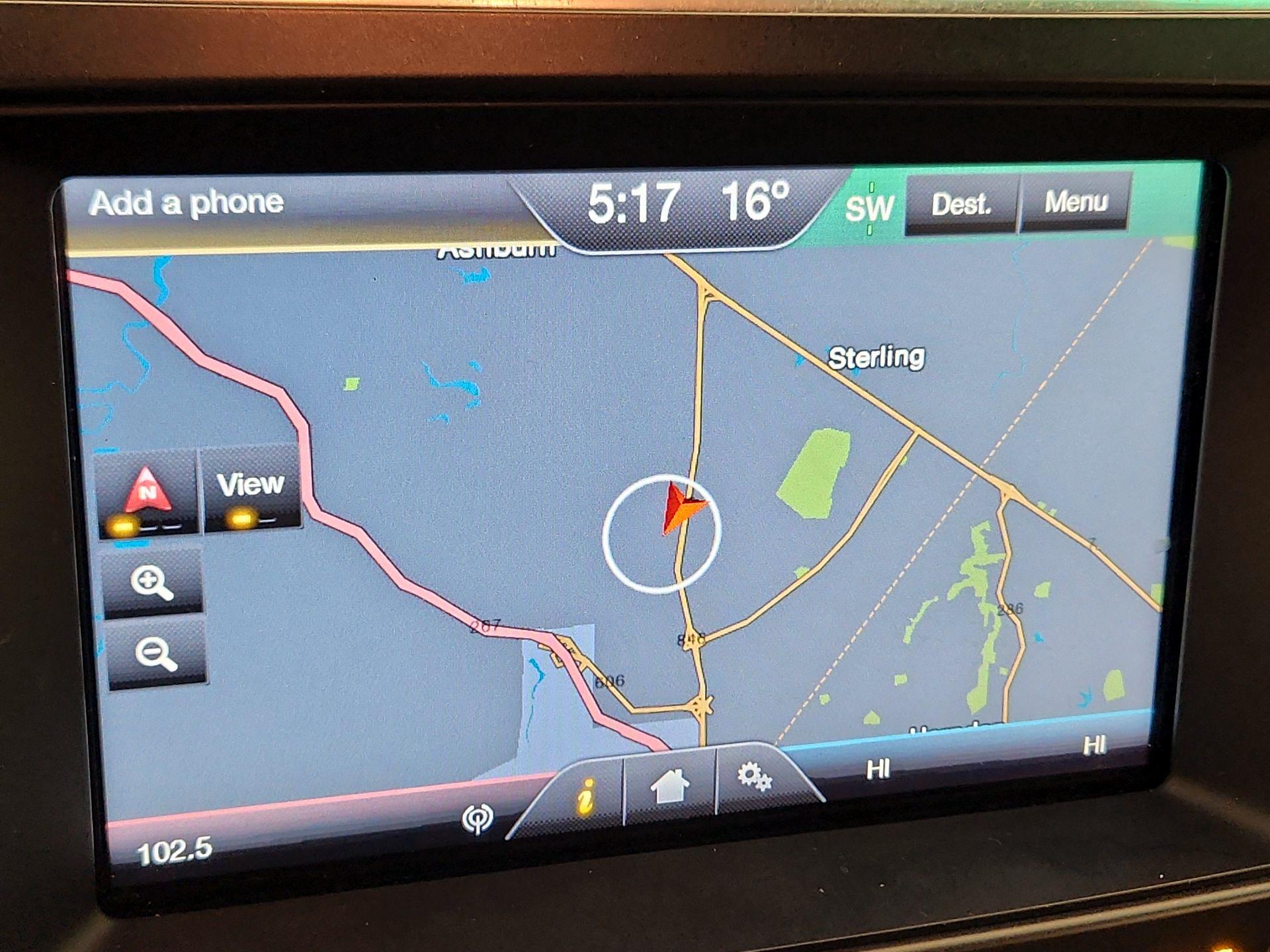 Thumbnail: 2016 Ford Explorer - 14