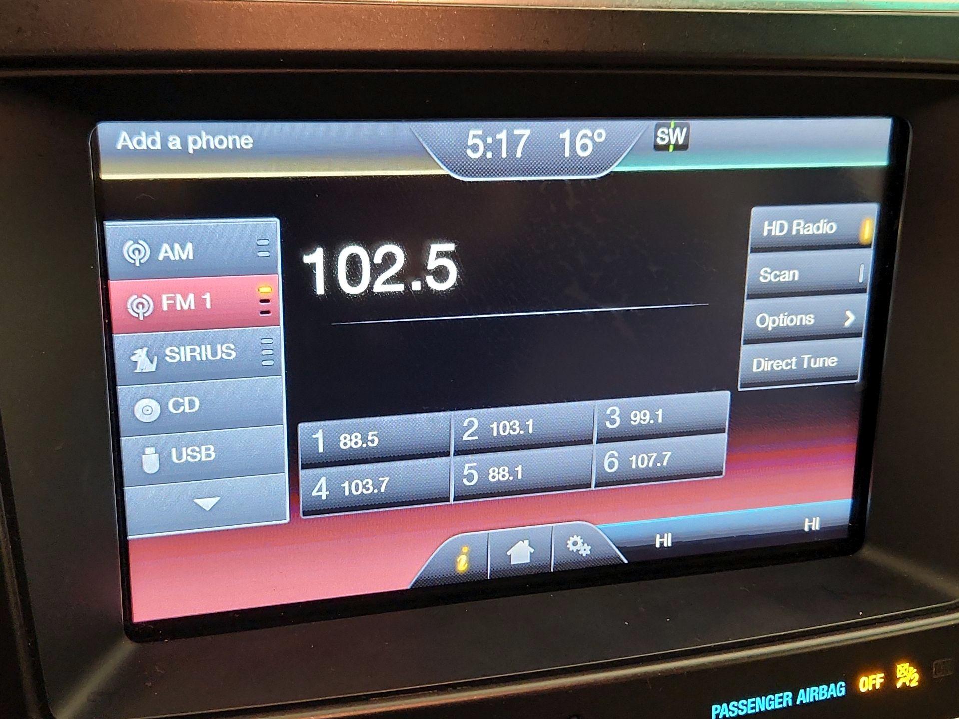 Thumbnail: 2016 Ford Explorer - 16