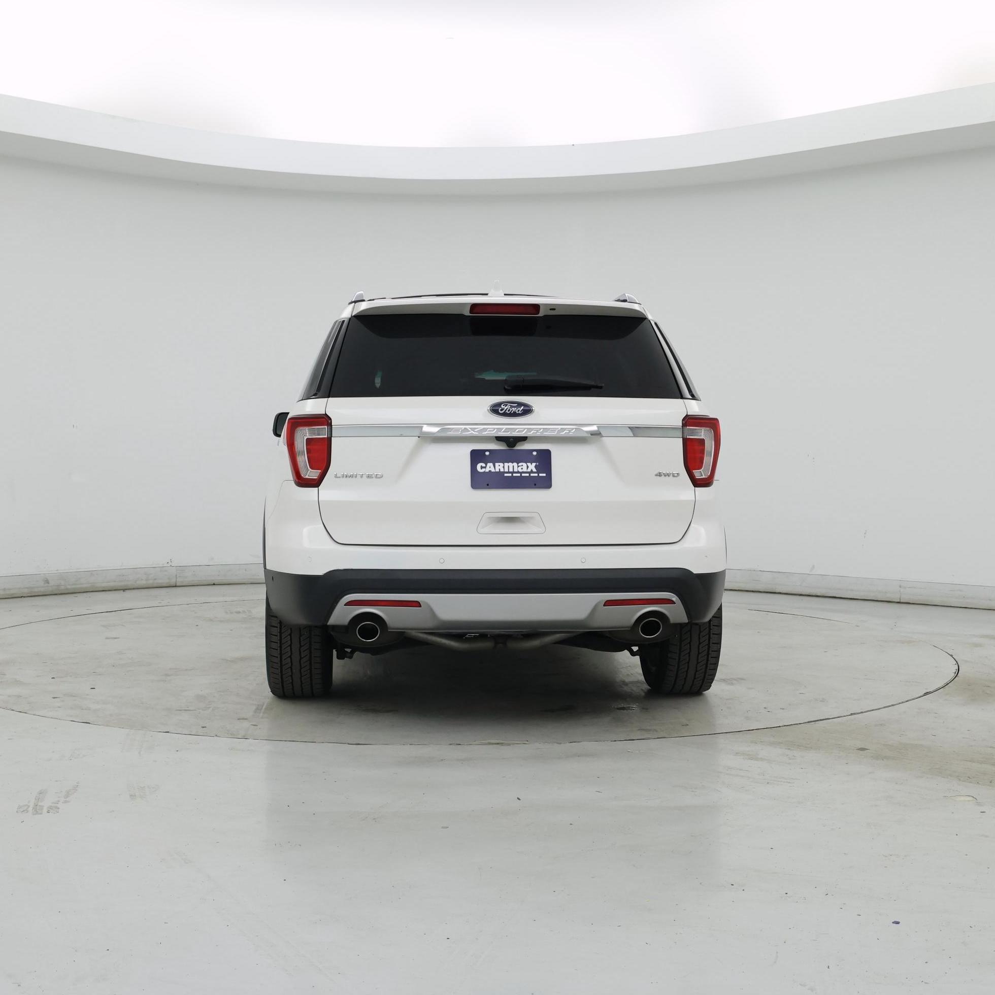 Thumbnail: 2016 Ford Explorer - 6