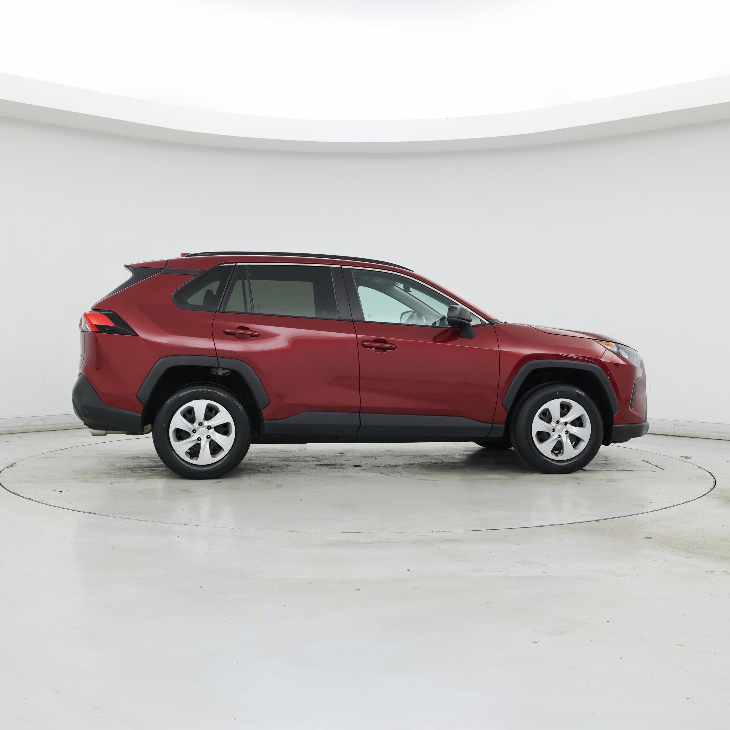 Thumbnail: 2021 Toyota RAV4 - 7