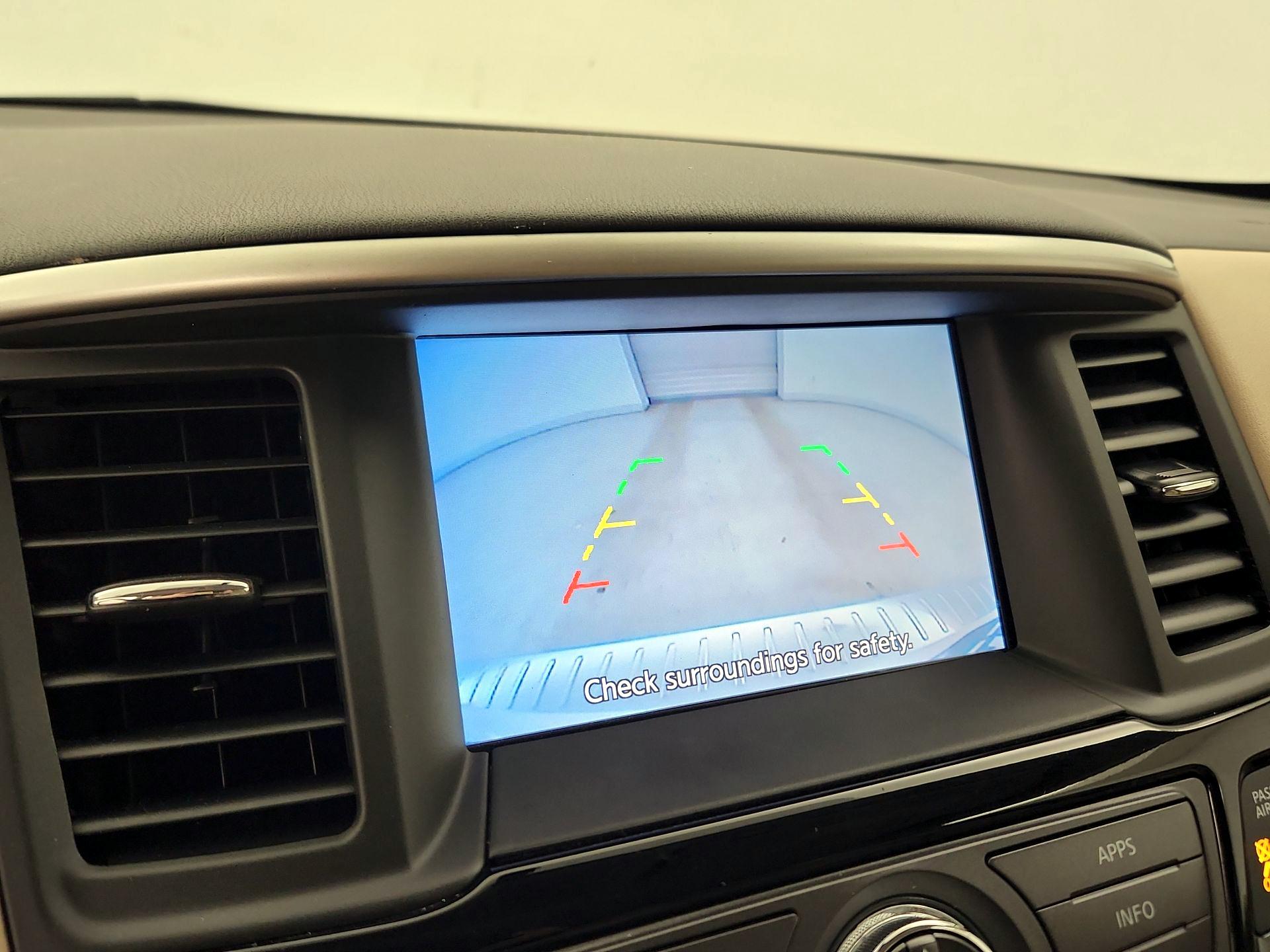 Thumbnail: 2017 Nissan Pathfinder - 14