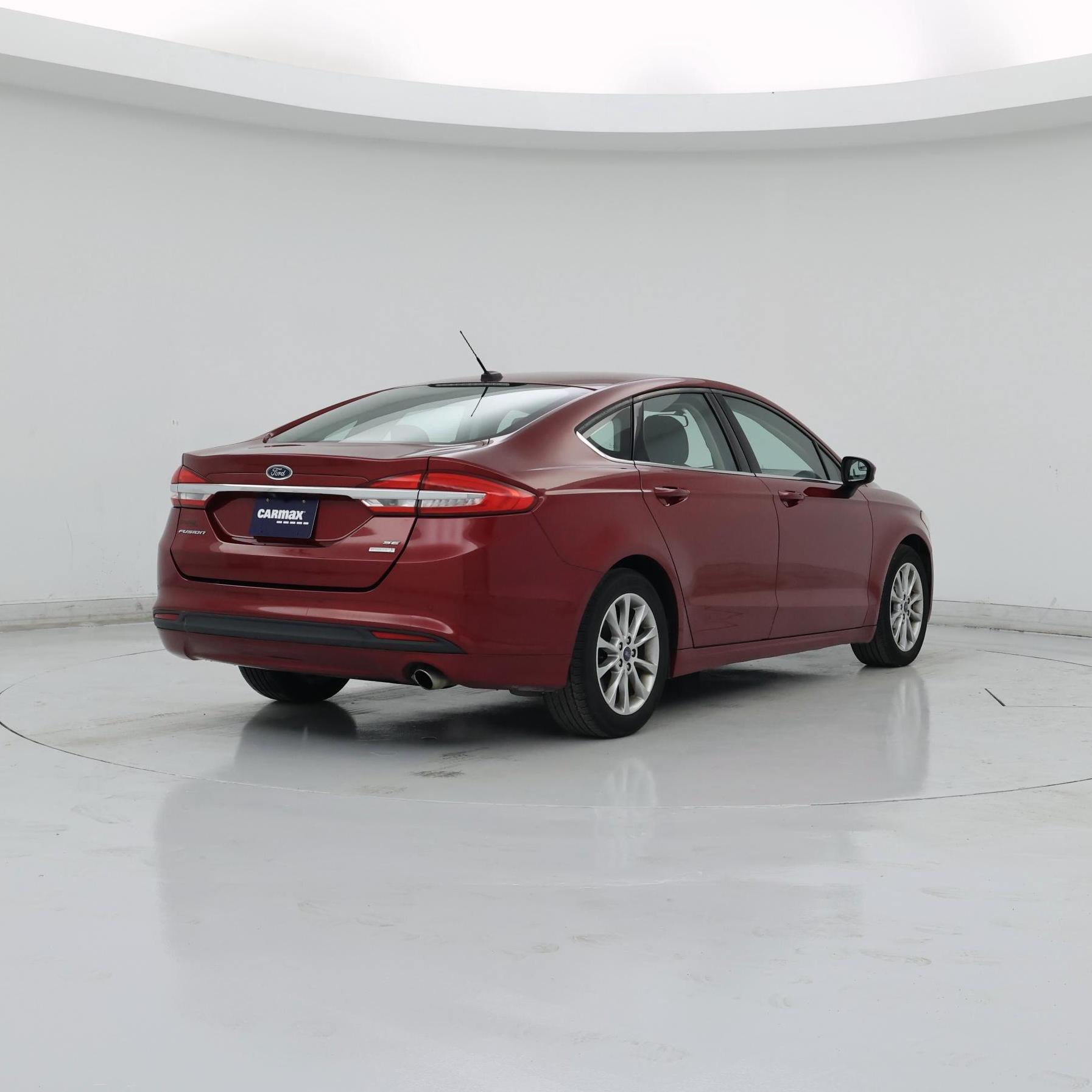 Thumbnail: 2017 Ford Fusion - 8