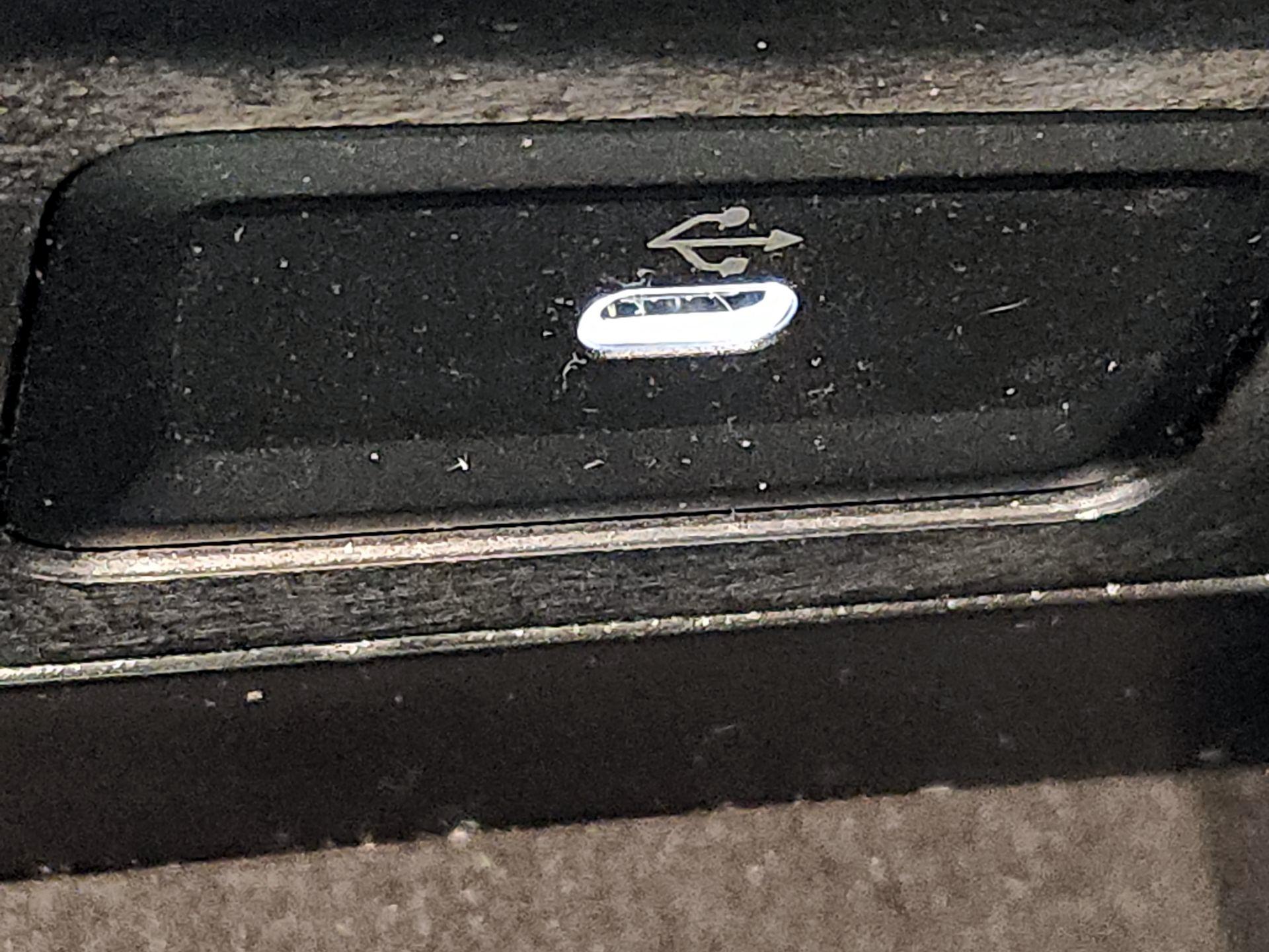 Thumbnail: 2024 Mercedes-Benz E-Class - 19