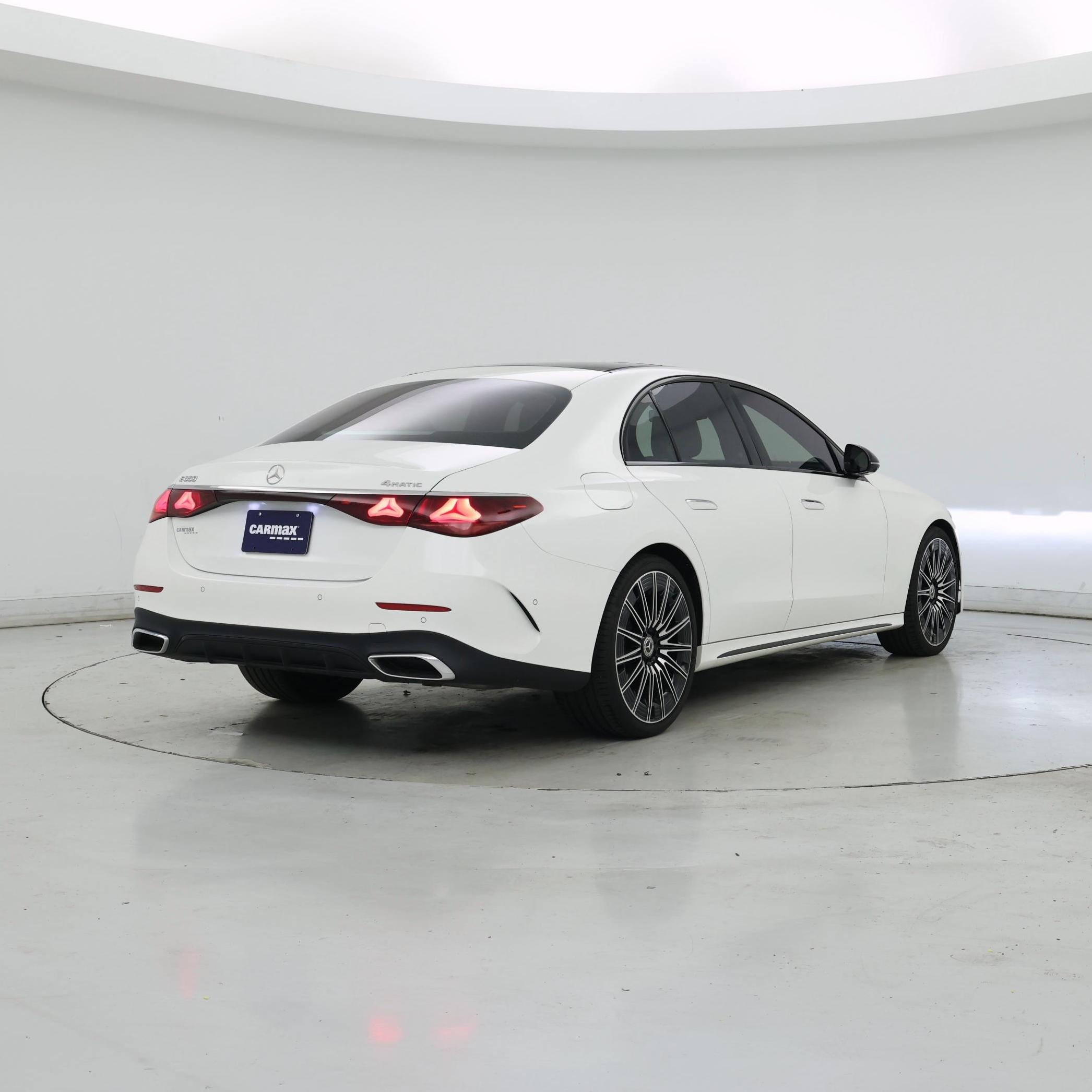 Thumbnail: 2024 Mercedes-Benz E-Class - 8