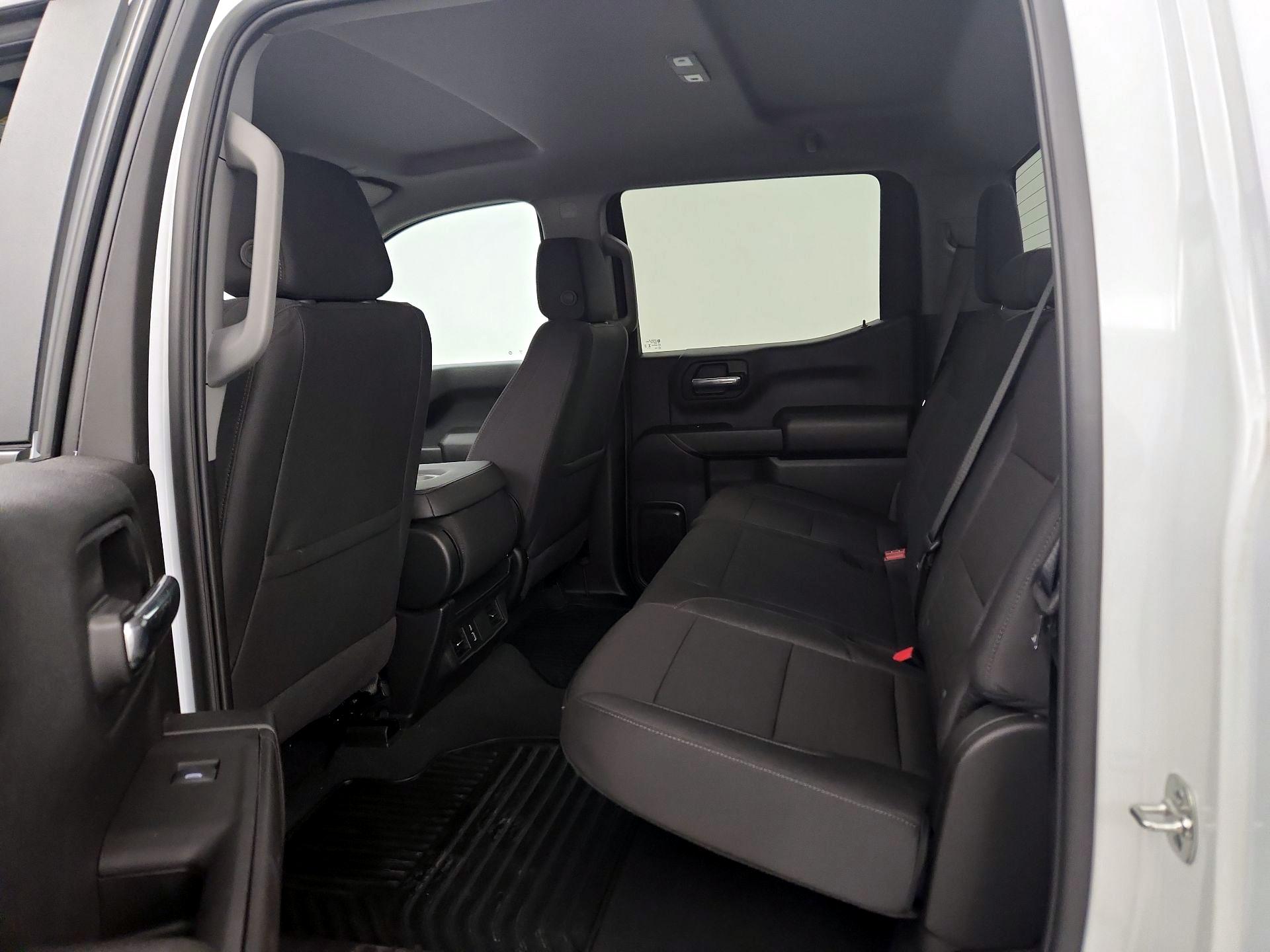 Thumbnail: 2025 Chevrolet Silverado 1500 - 19