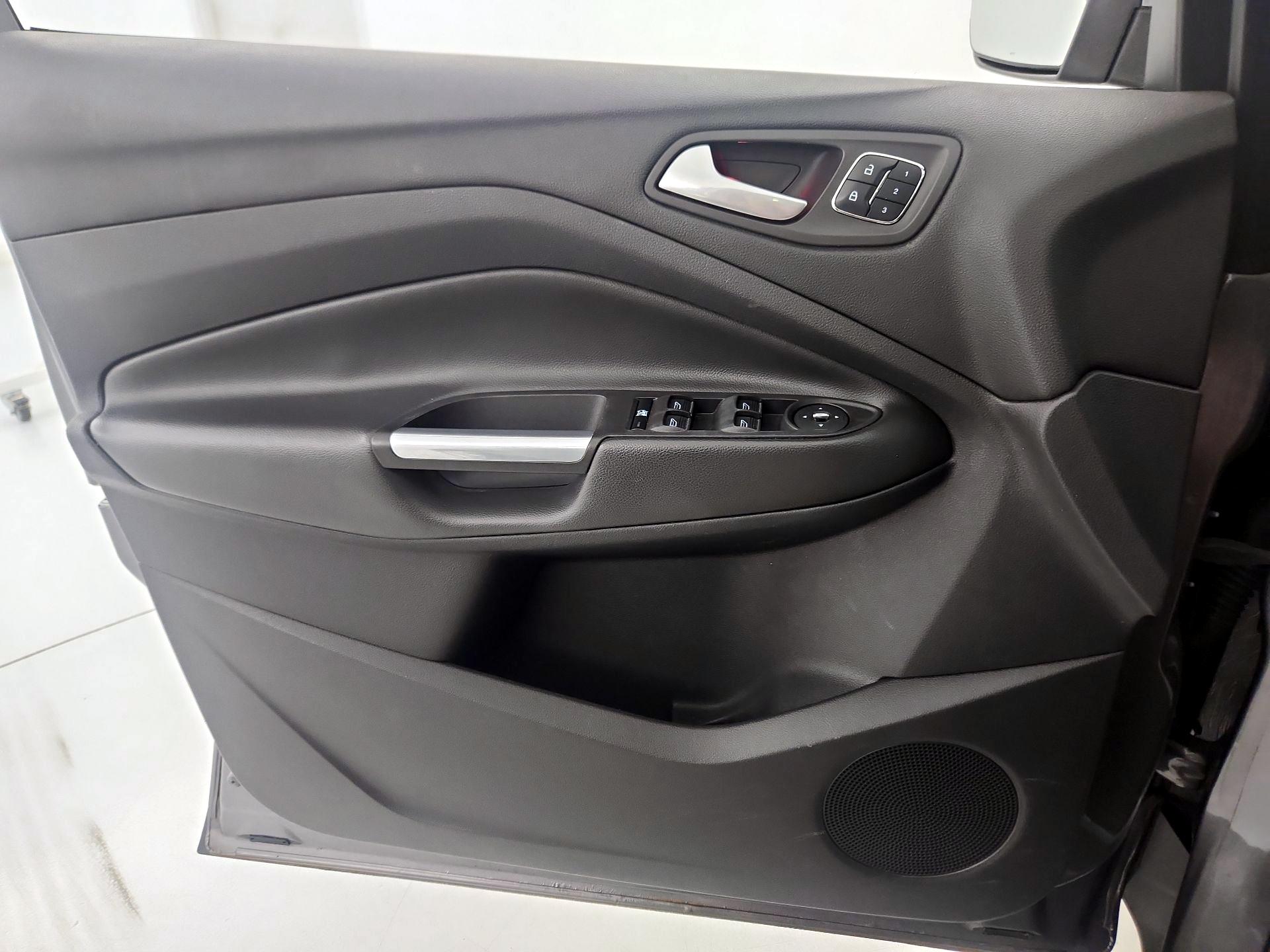 Thumbnail: 2014 Ford Escape - 12