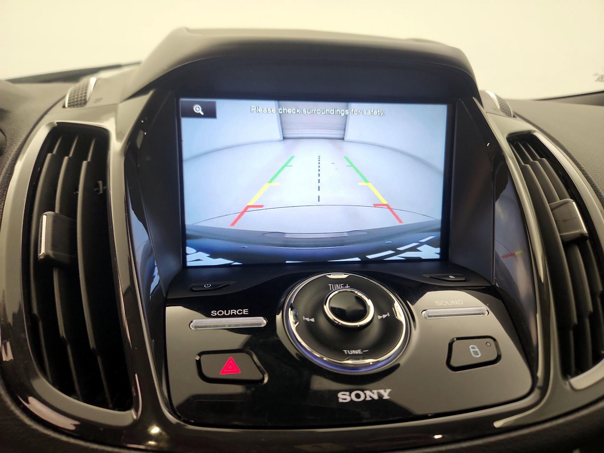 Thumbnail: 2014 Ford Escape - 15