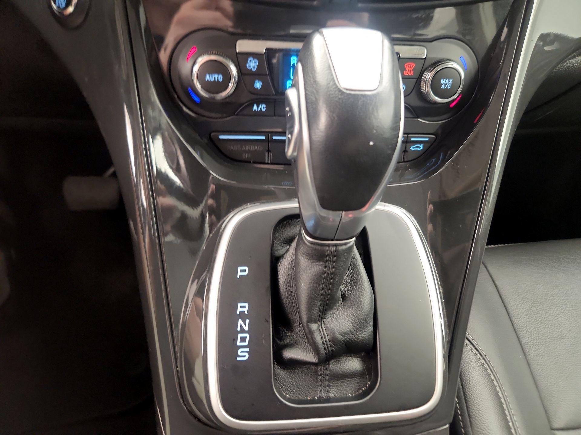 Thumbnail: 2014 Ford Escape - 18