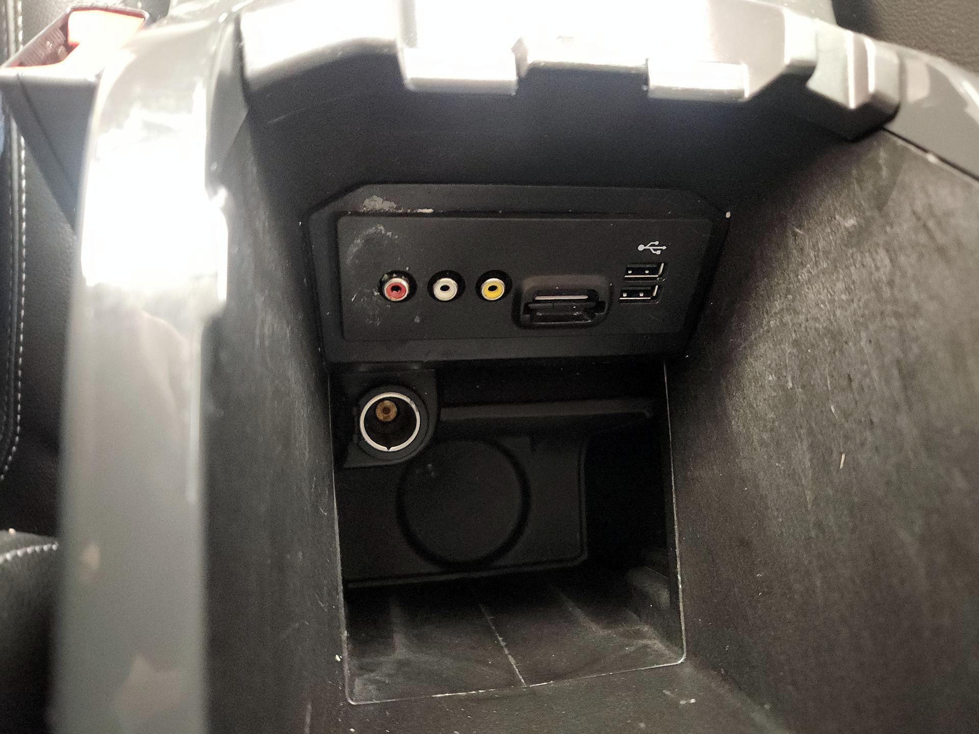 Thumbnail: 2014 Ford Escape - 19