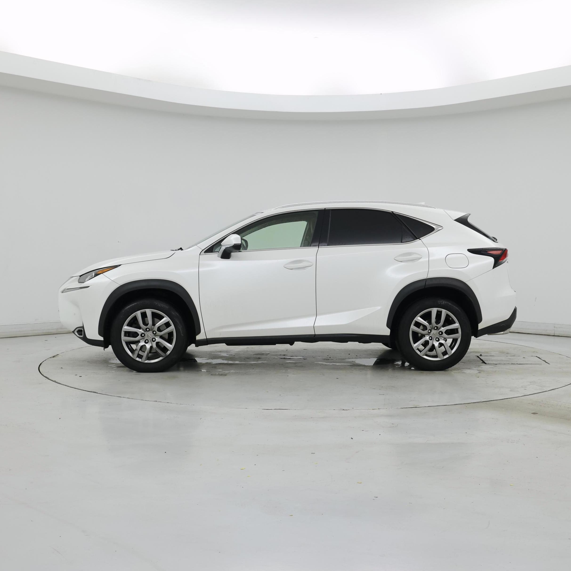 Thumbnail: 2016 Lexus NX - 3