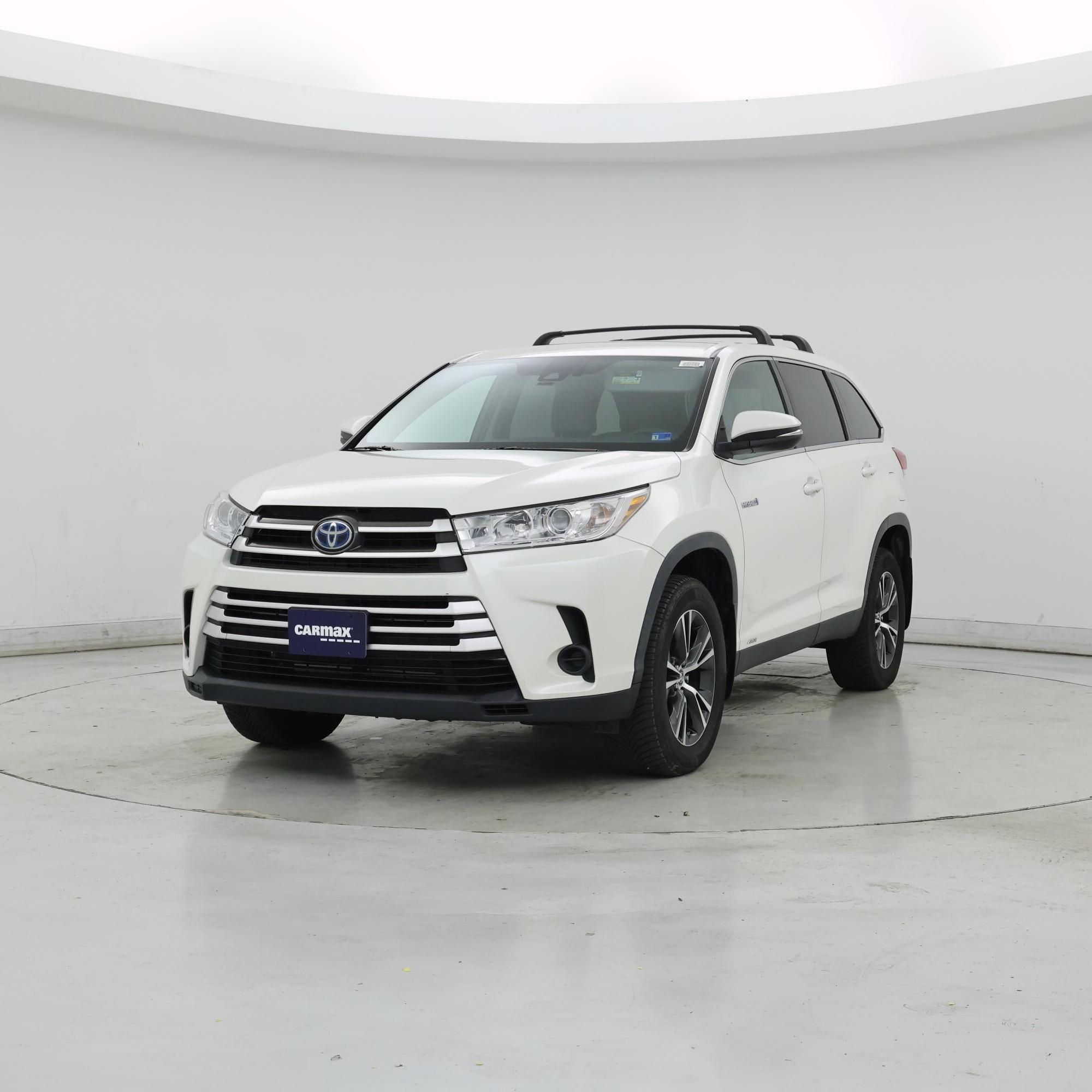 Thumbnail: 2019 Toyota Highlander - 4