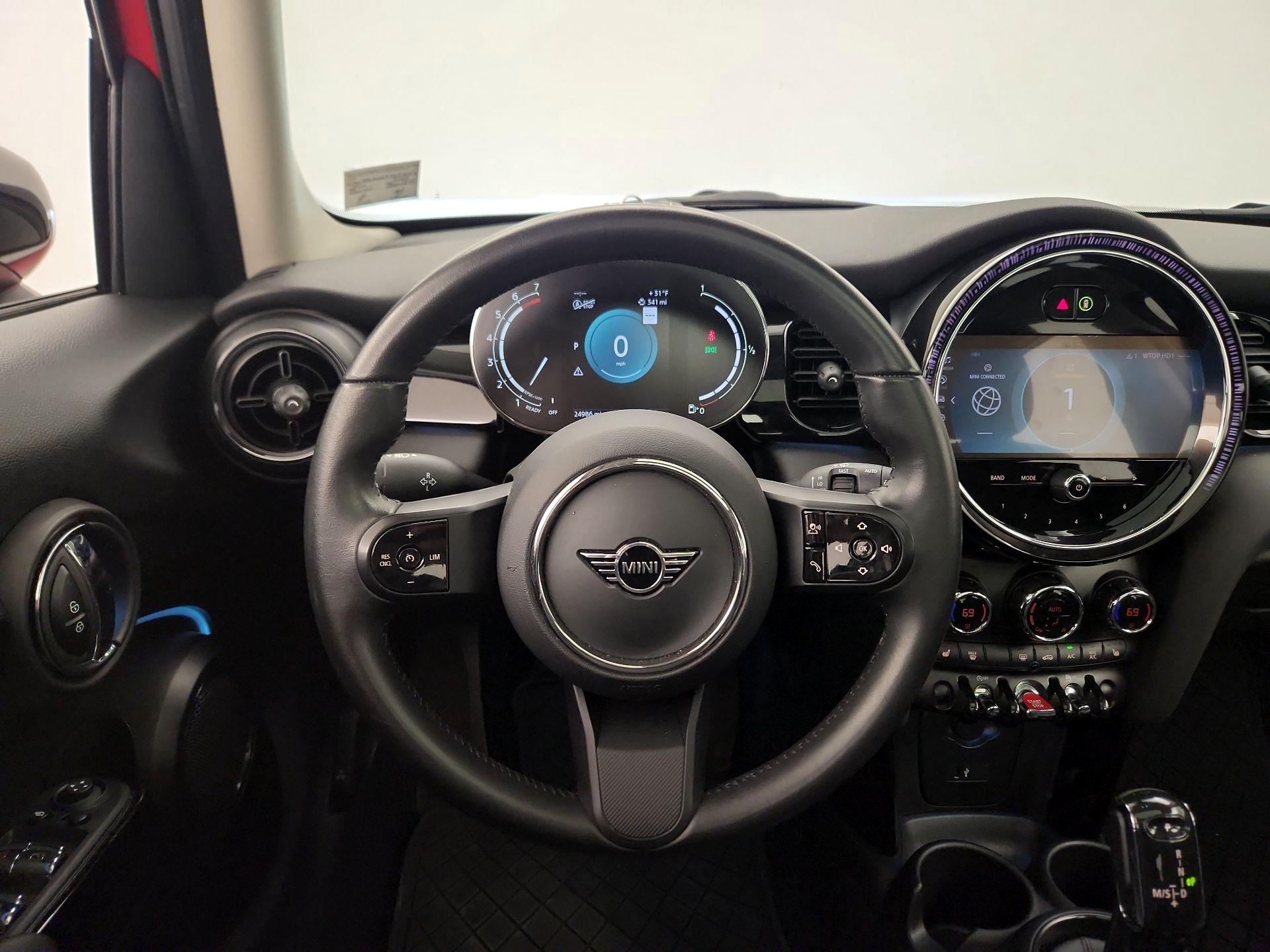 Thumbnail: 2023 MINI Cooper Hardtop - 10