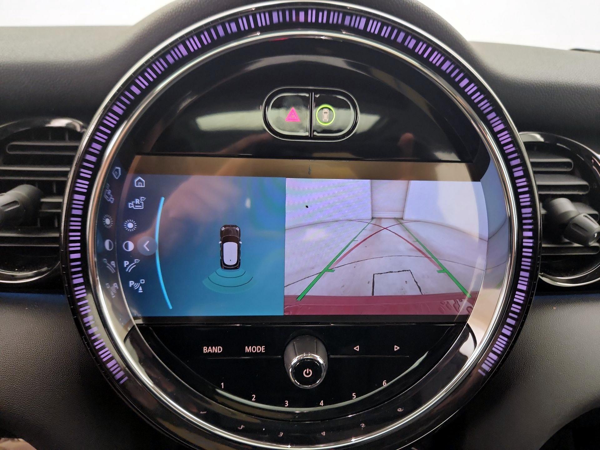 Thumbnail: 2023 MINI Cooper Hardtop - 14