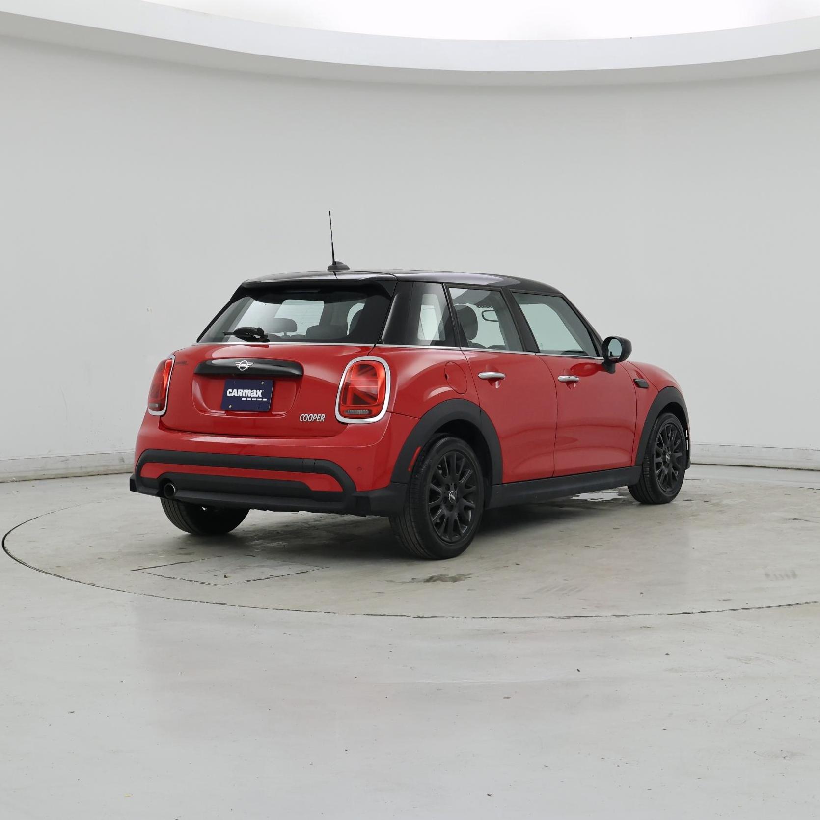 Thumbnail: 2023 MINI Cooper Hardtop - 8
