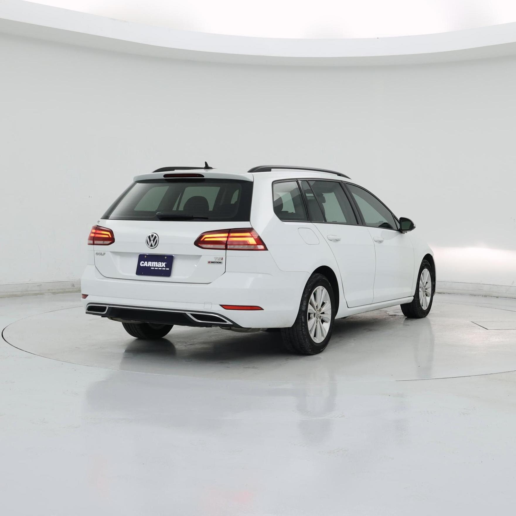 Thumbnail: 2018 Volkswagen Golf - 8