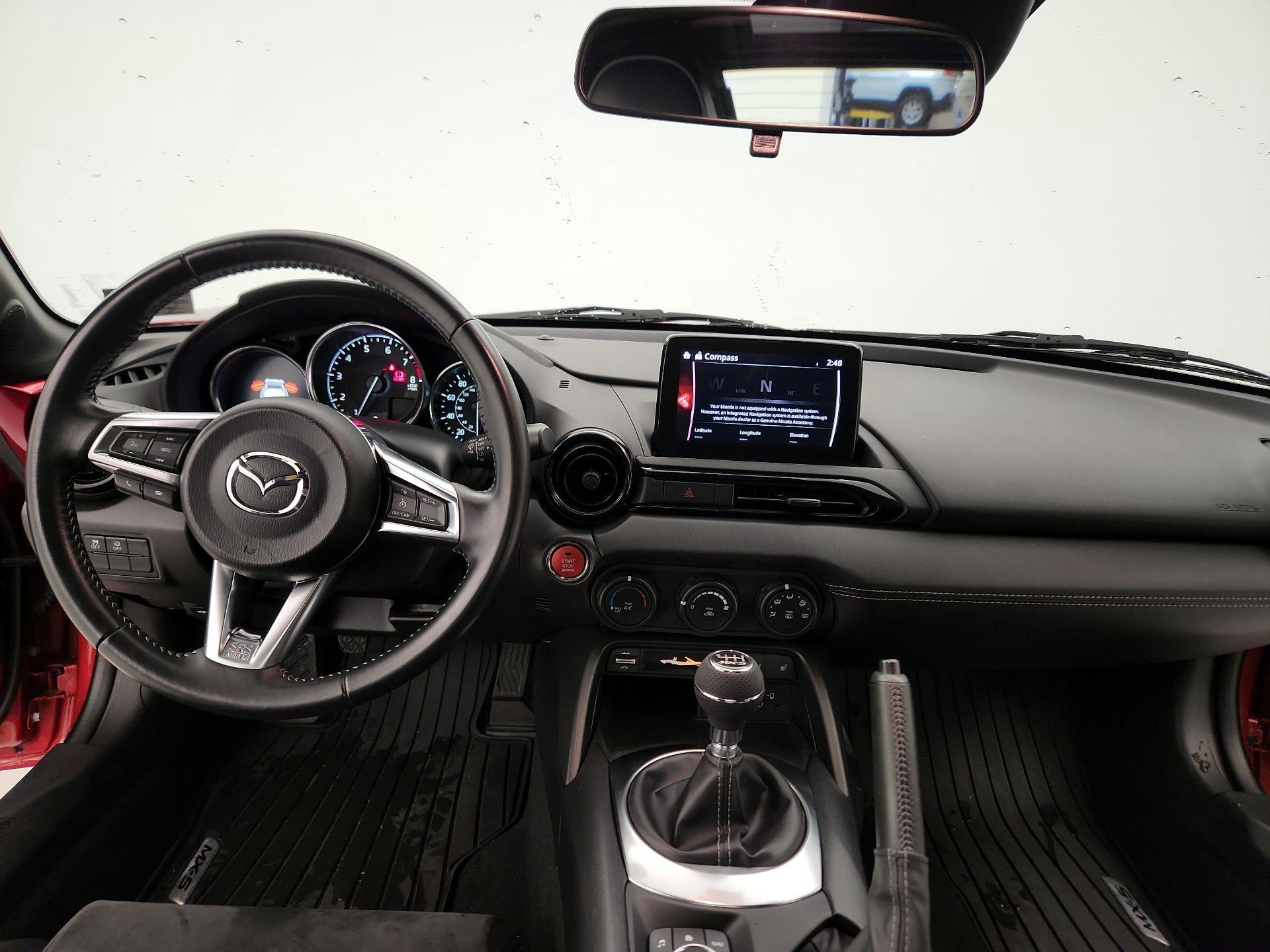 Thumbnail: 2021 Mazda MX-5 Miata - 9