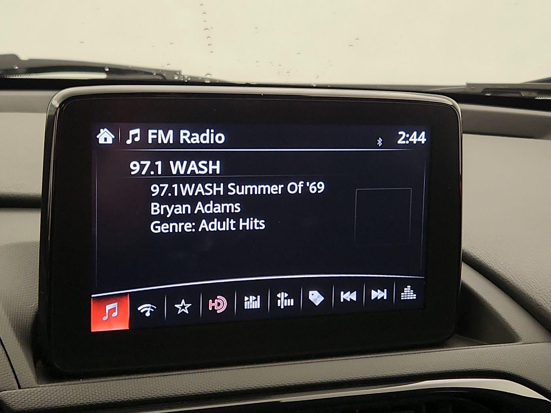 Thumbnail: 2021 Mazda MX-5 Miata - 15