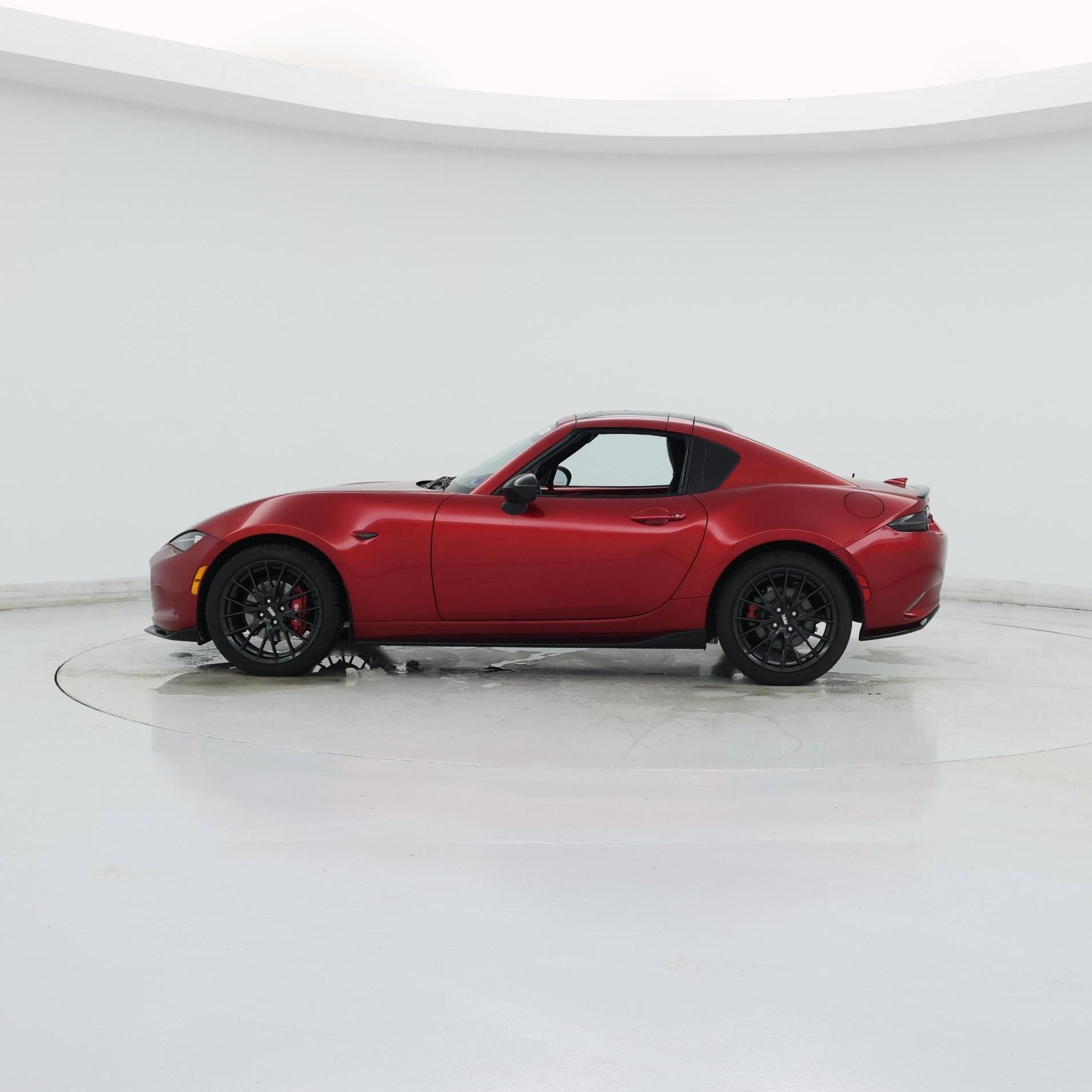 Thumbnail: 2021 Mazda MX-5 Miata - 3