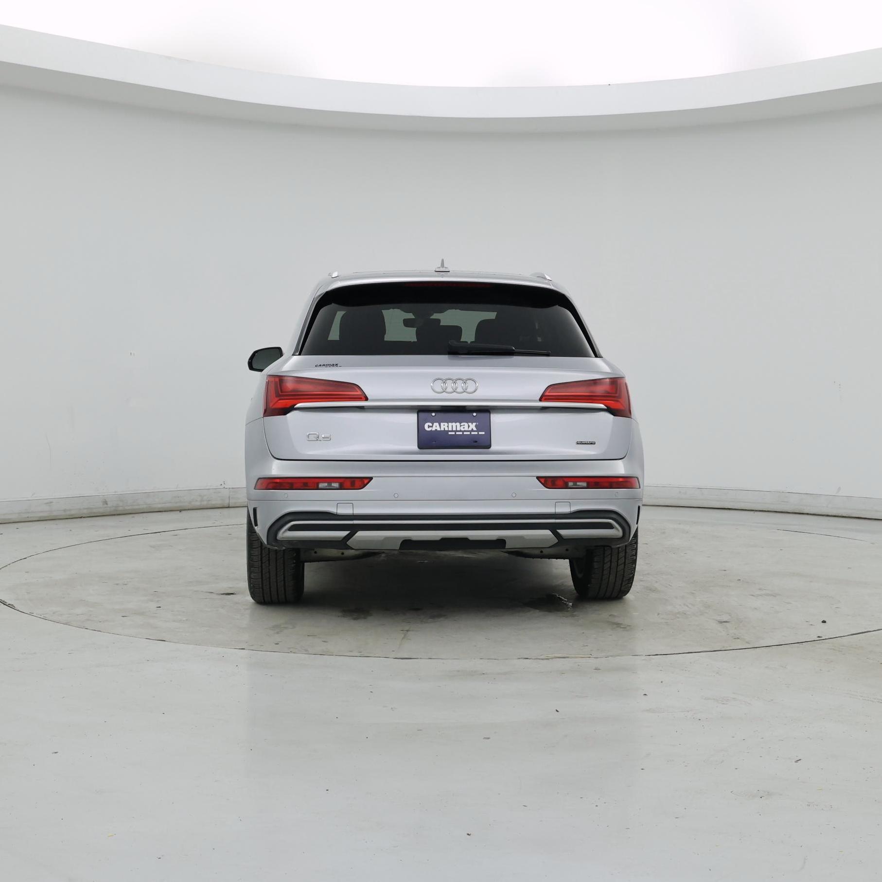 Thumbnail: 2023 Audi Q5 - 6