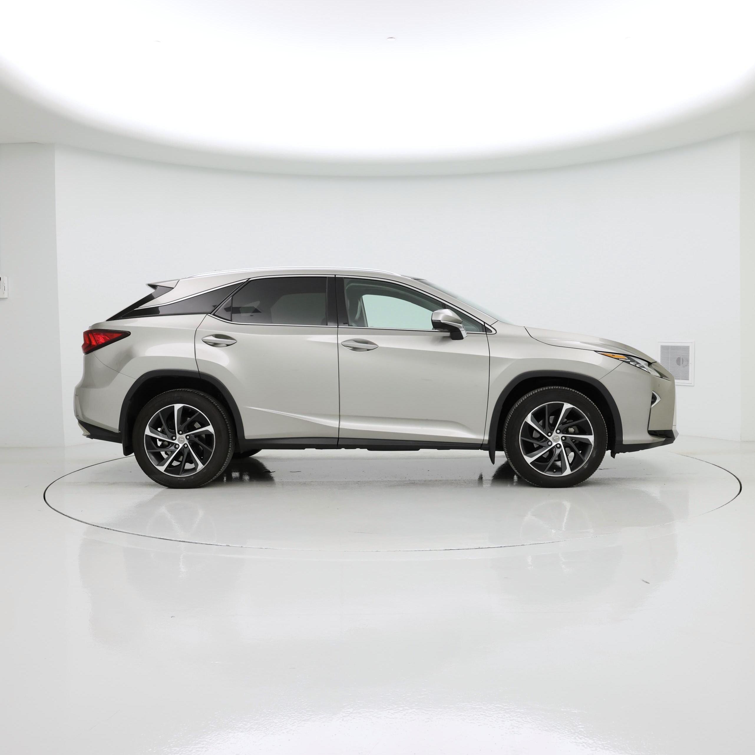 Thumbnail: 2017 Lexus RX - 7