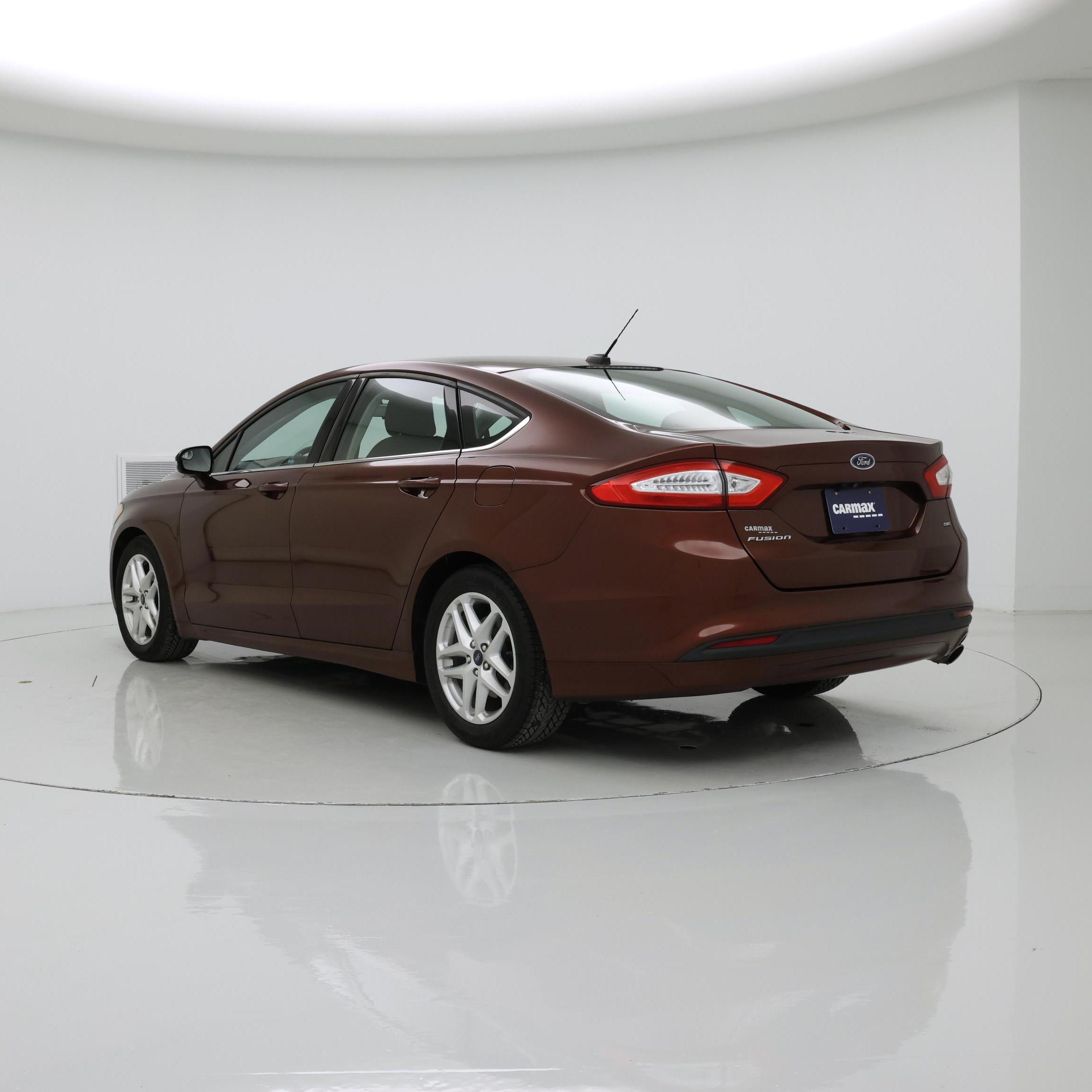 Thumbnail: 2016 Ford Fusion - 2