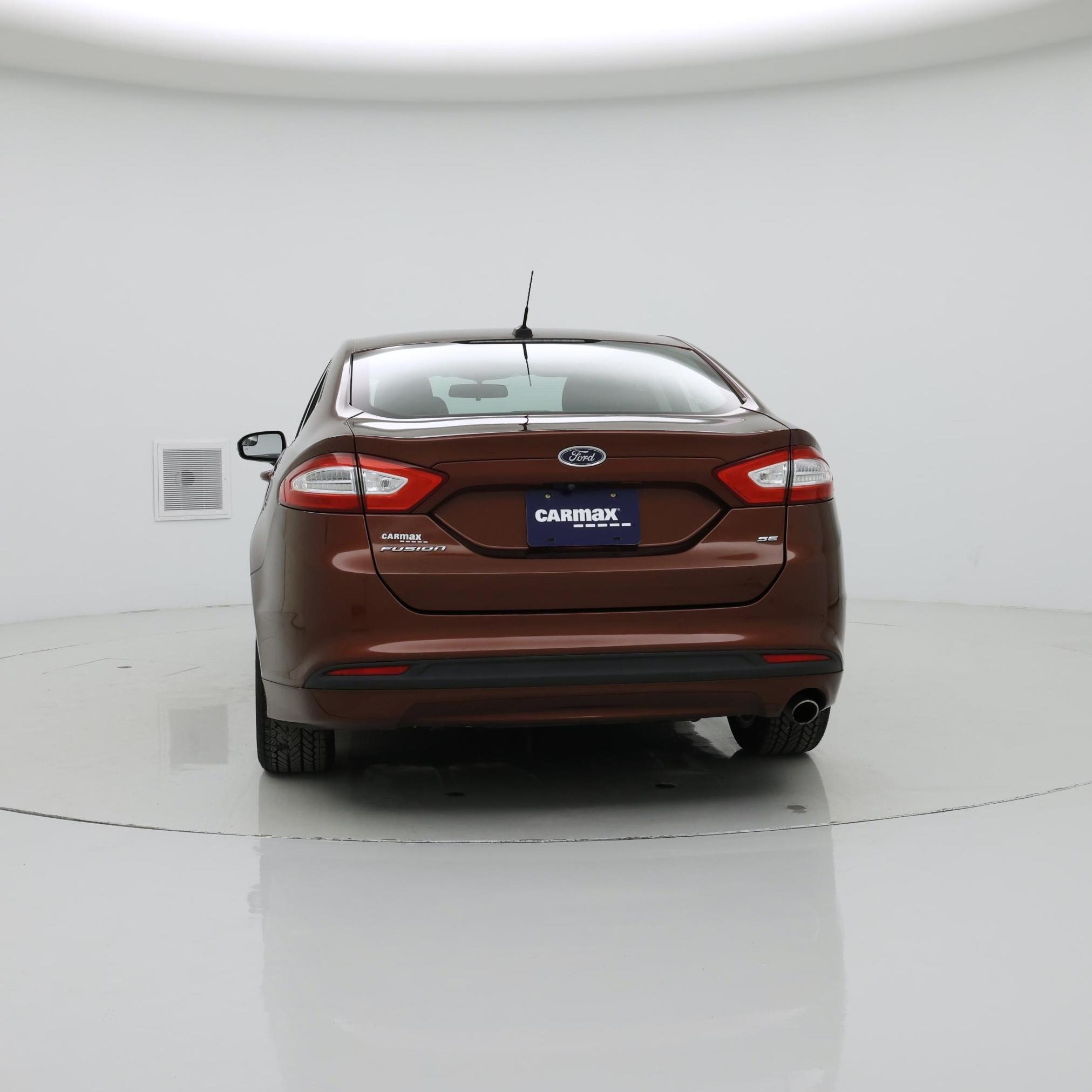 Thumbnail: 2016 Ford Fusion - 6