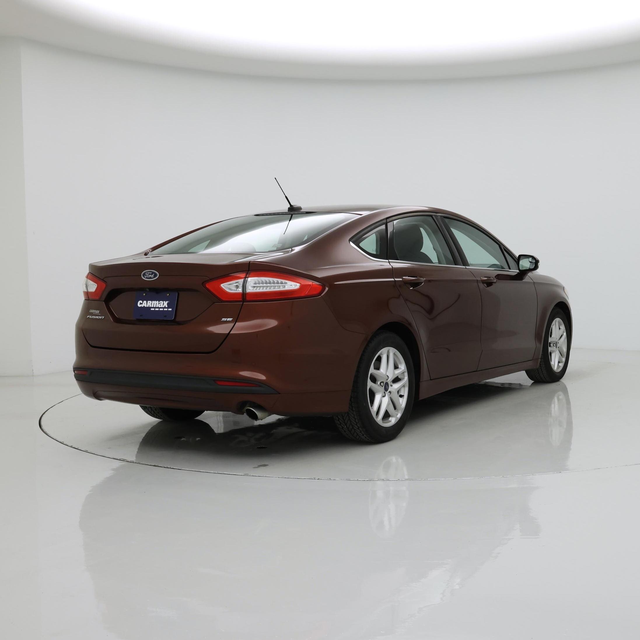 Thumbnail: 2016 Ford Fusion - 8