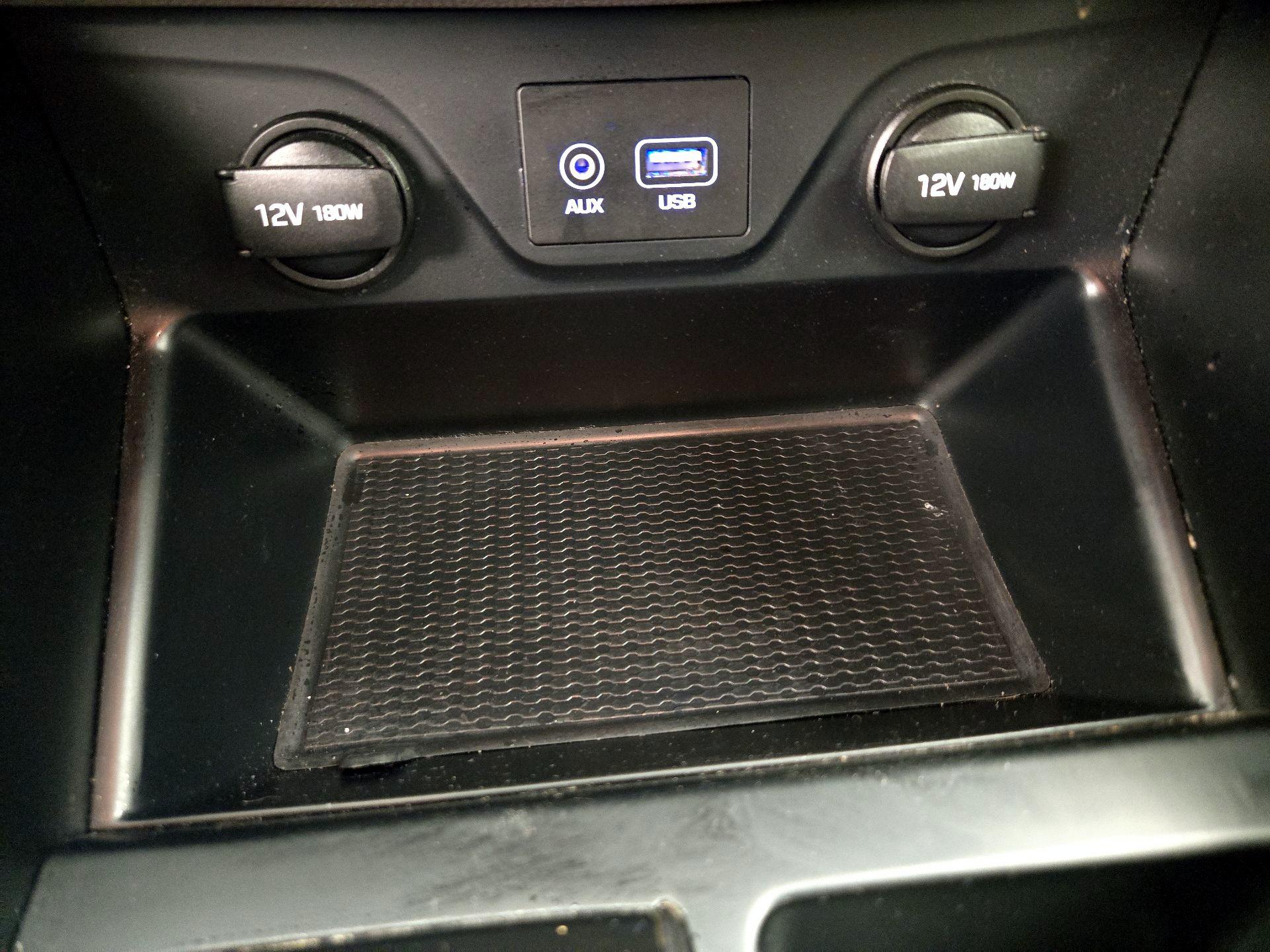 Thumbnail: 2020 Hyundai Tucson - 18