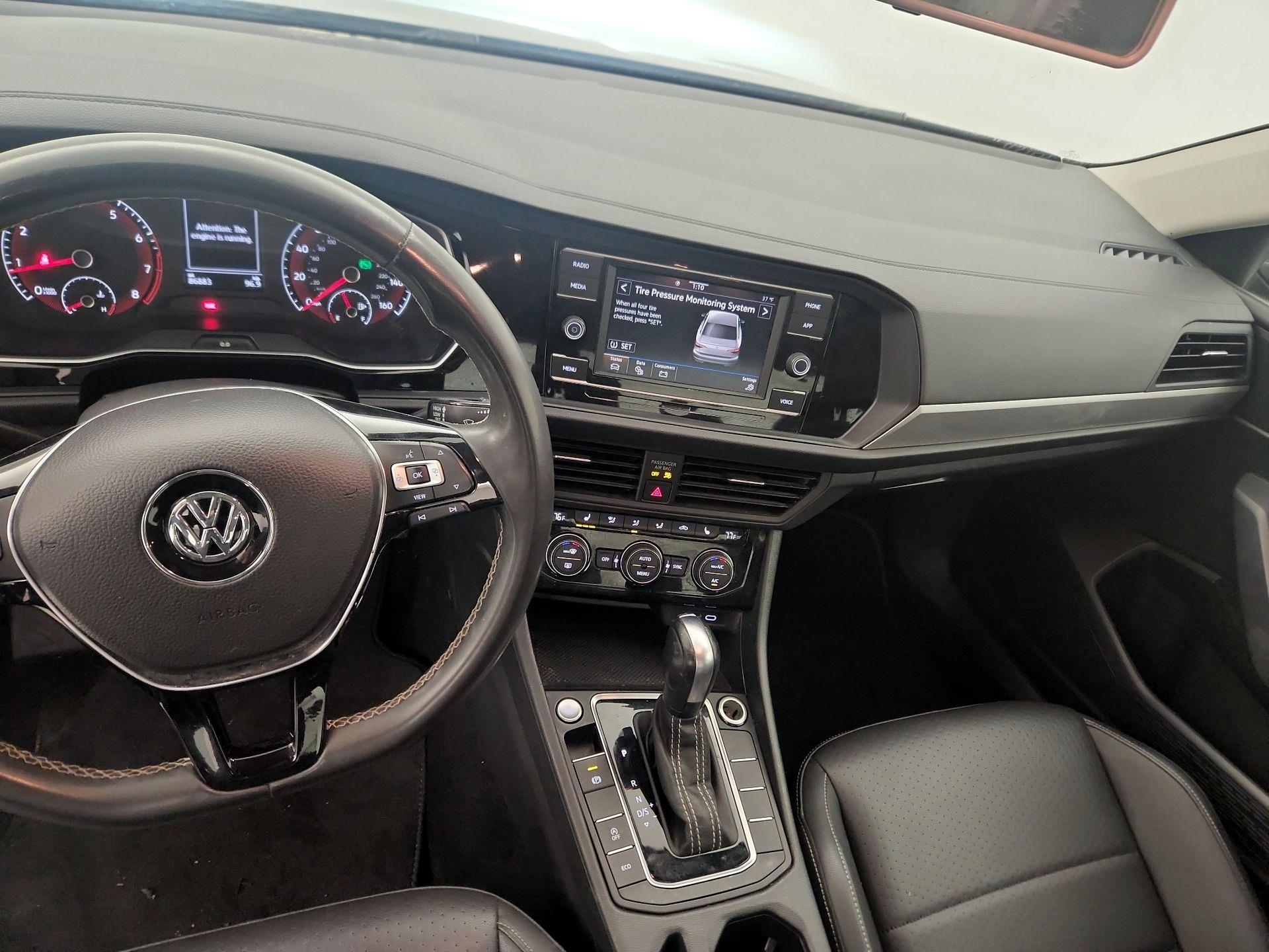 Thumbnail: 2021 Volkswagen Jetta - 9