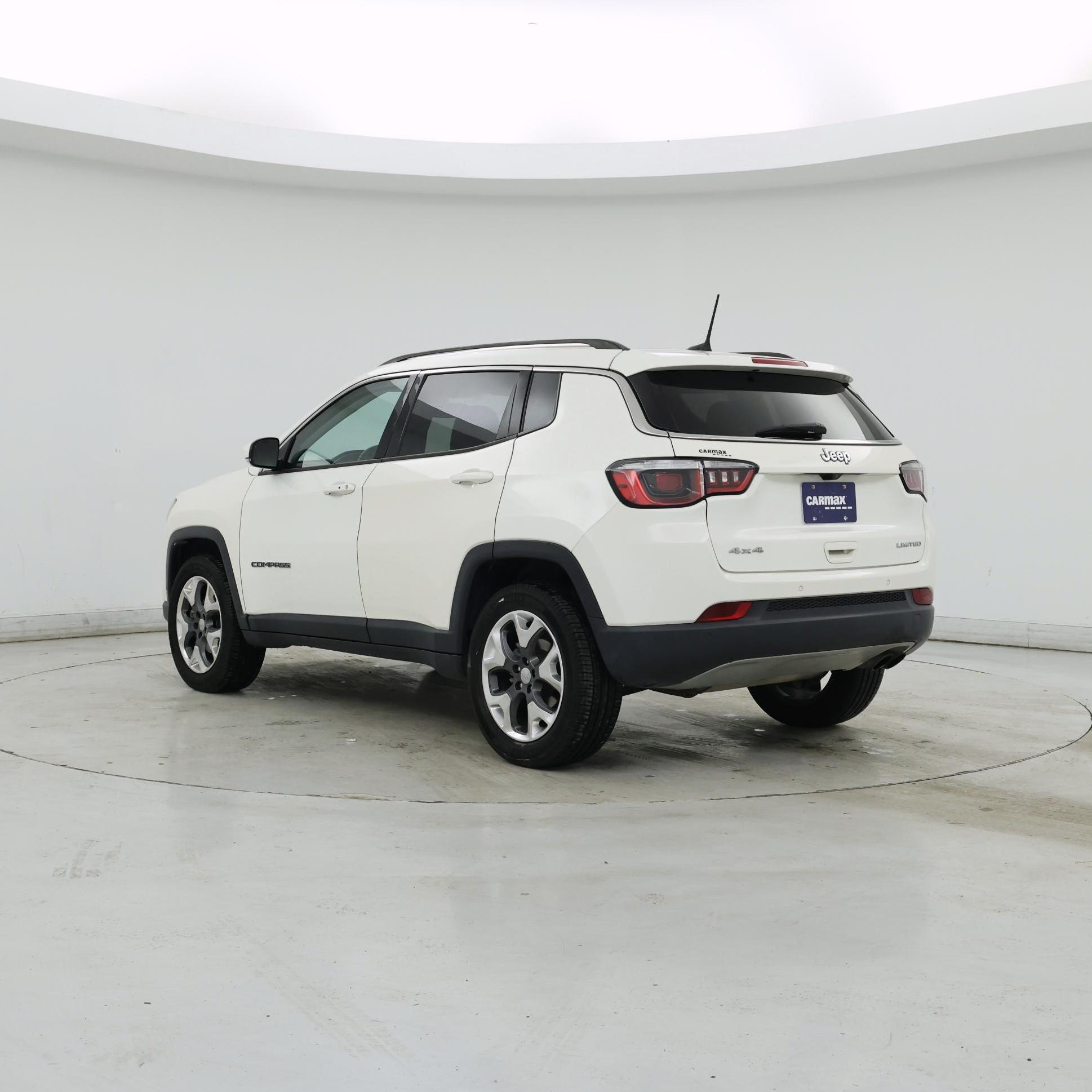 Thumbnail: 2019 Jeep Compass - 2