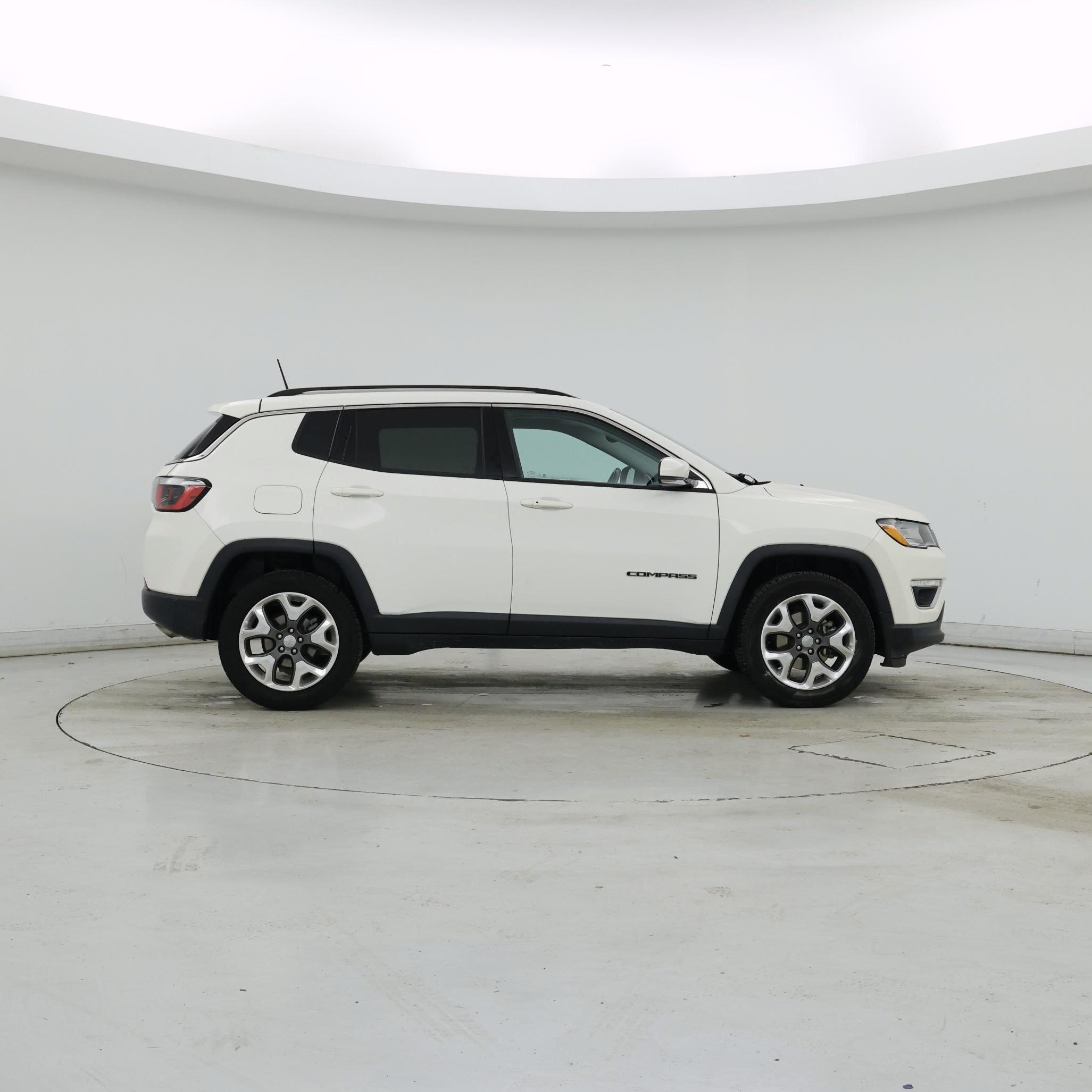 Thumbnail: 2019 Jeep Compass - 7