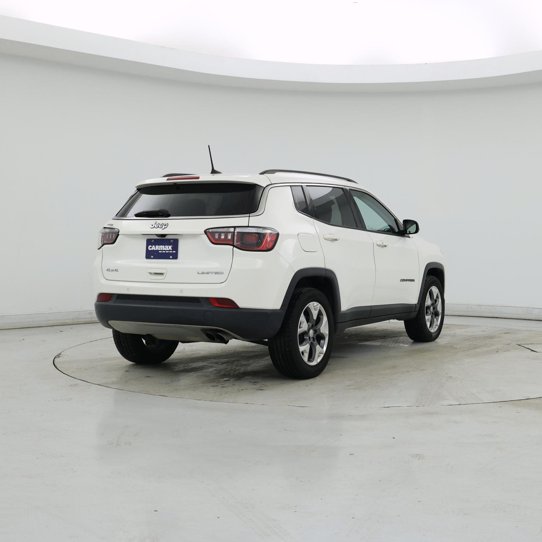 Thumbnail: 2019 Jeep Compass - 8