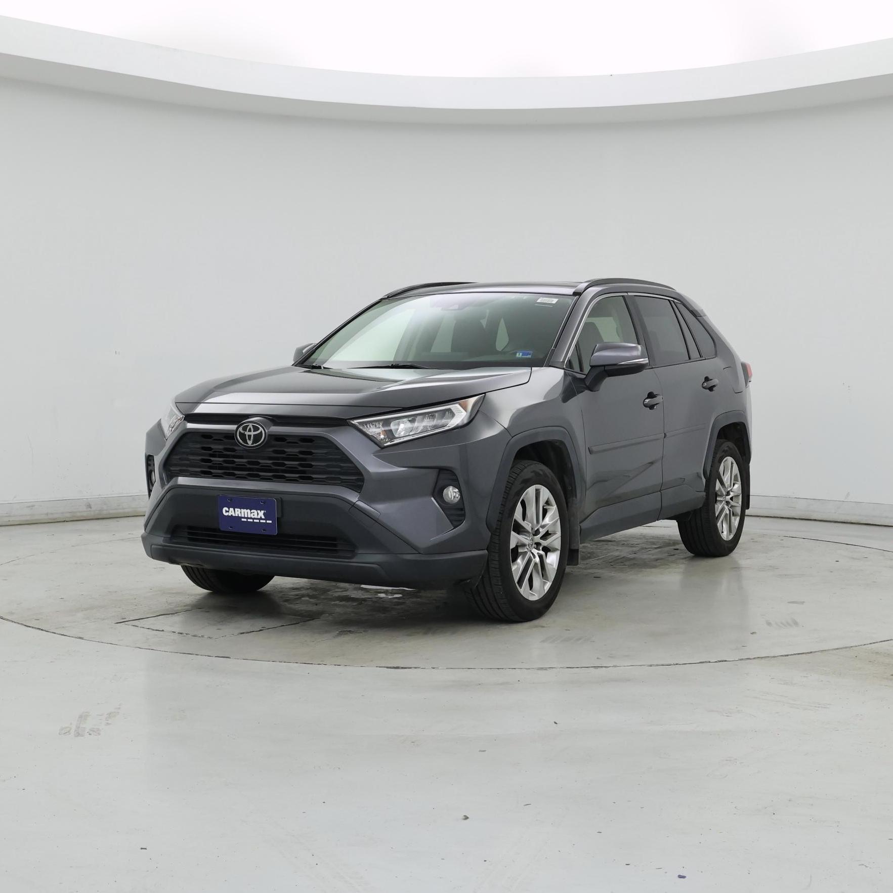 Thumbnail: 2020 Toyota RAV4 - 4