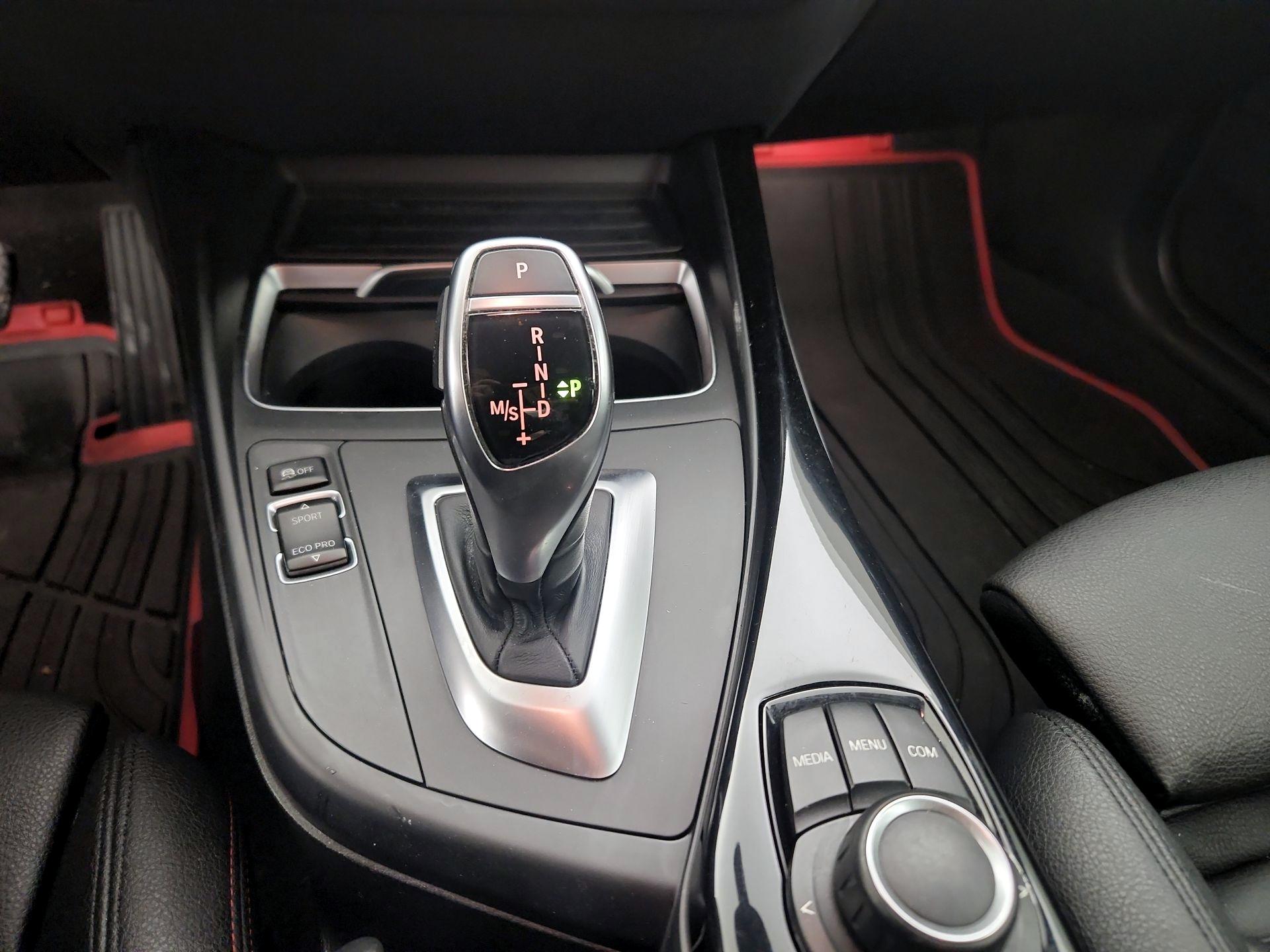 Thumbnail: 2018 BMW 2 Series - 17