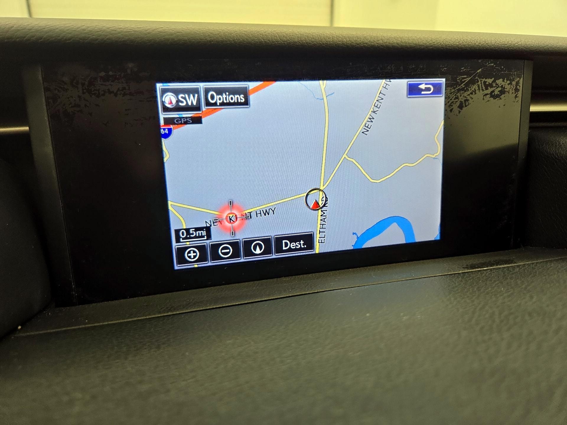 Thumbnail: 2014 Lexus IS - 14