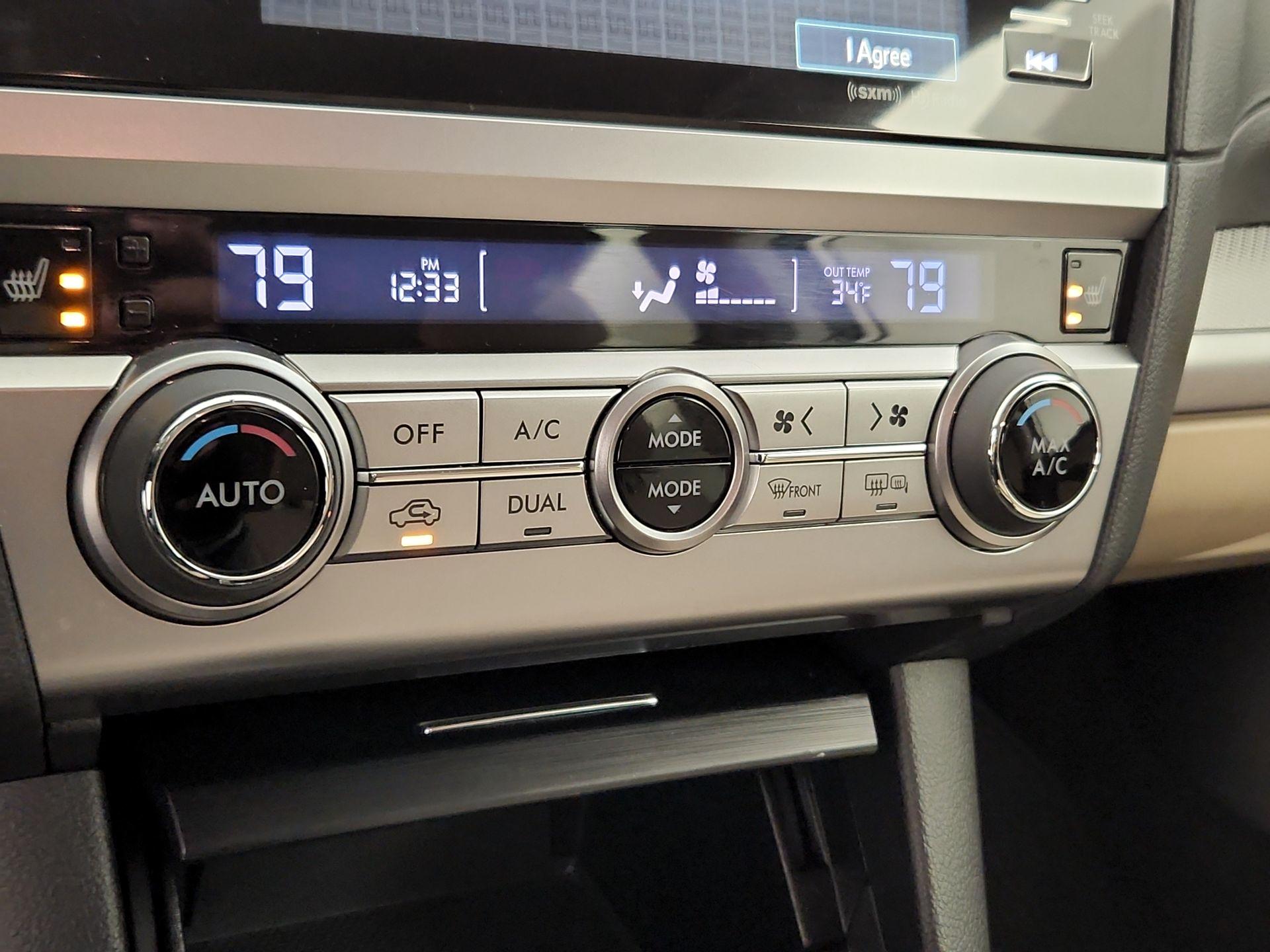 Thumbnail: 2015 Subaru Outback - 16