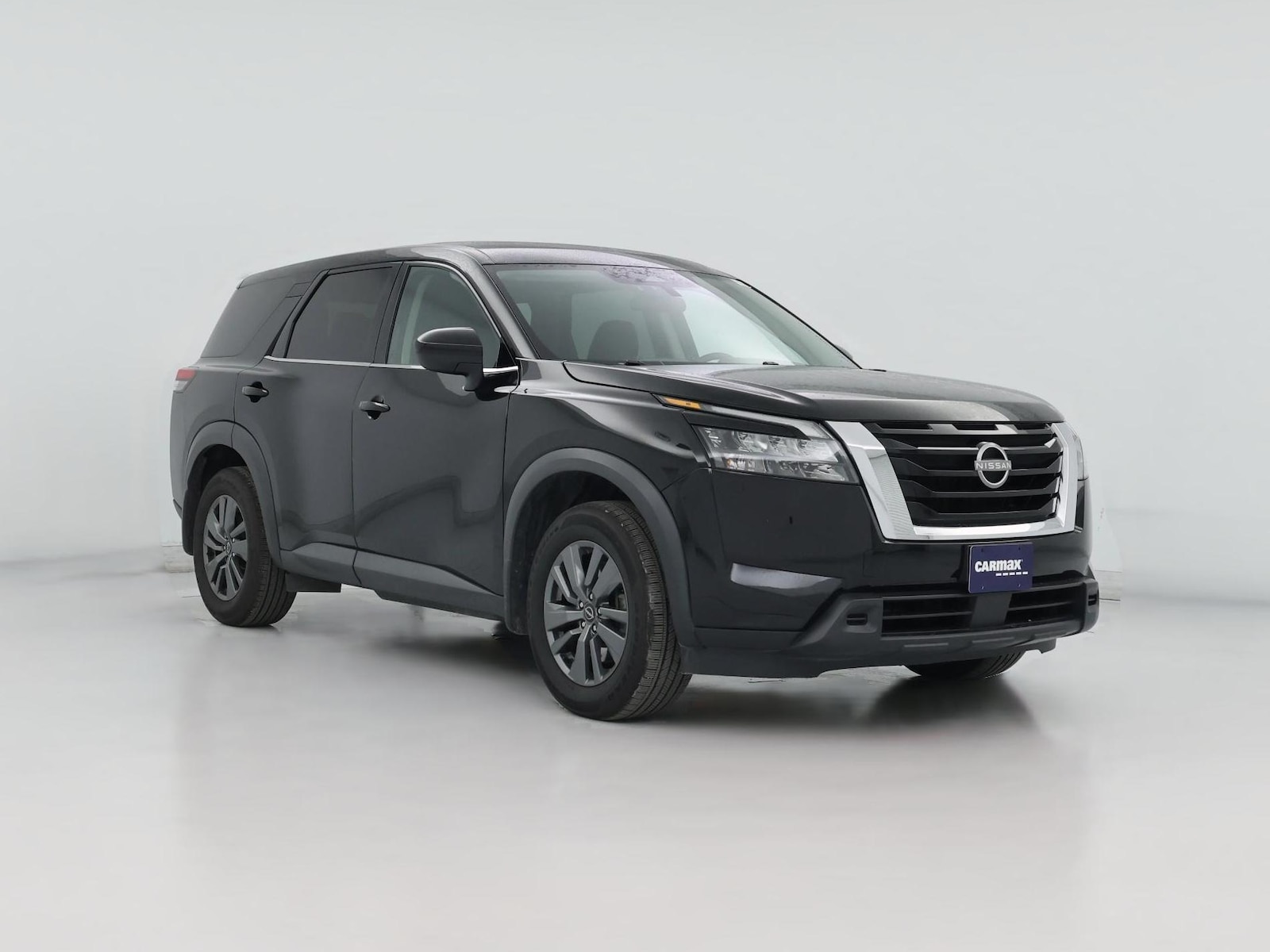 2023 Nissan Pathfinder S