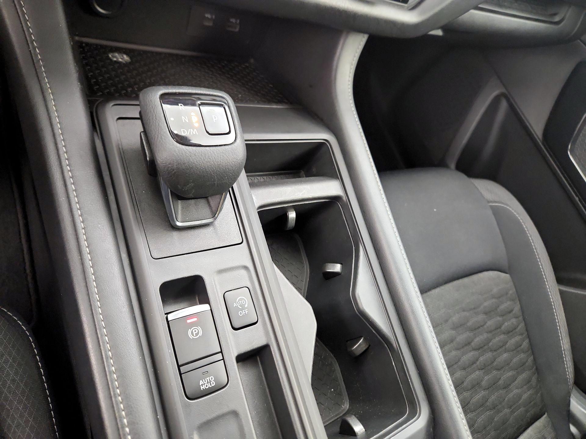 Thumbnail: 2023 Nissan Pathfinder - 17