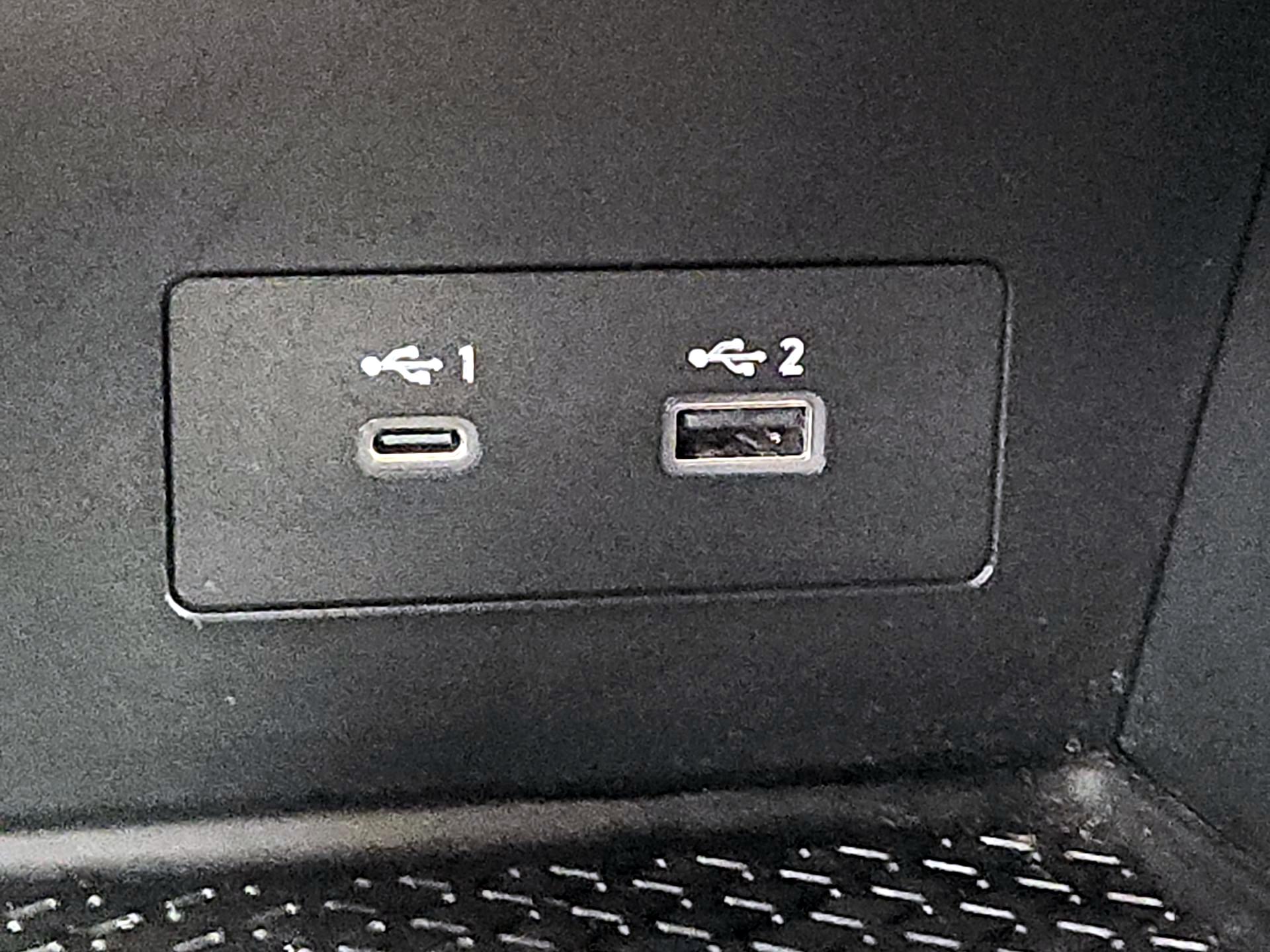 Thumbnail: 2023 Nissan Pathfinder - 18