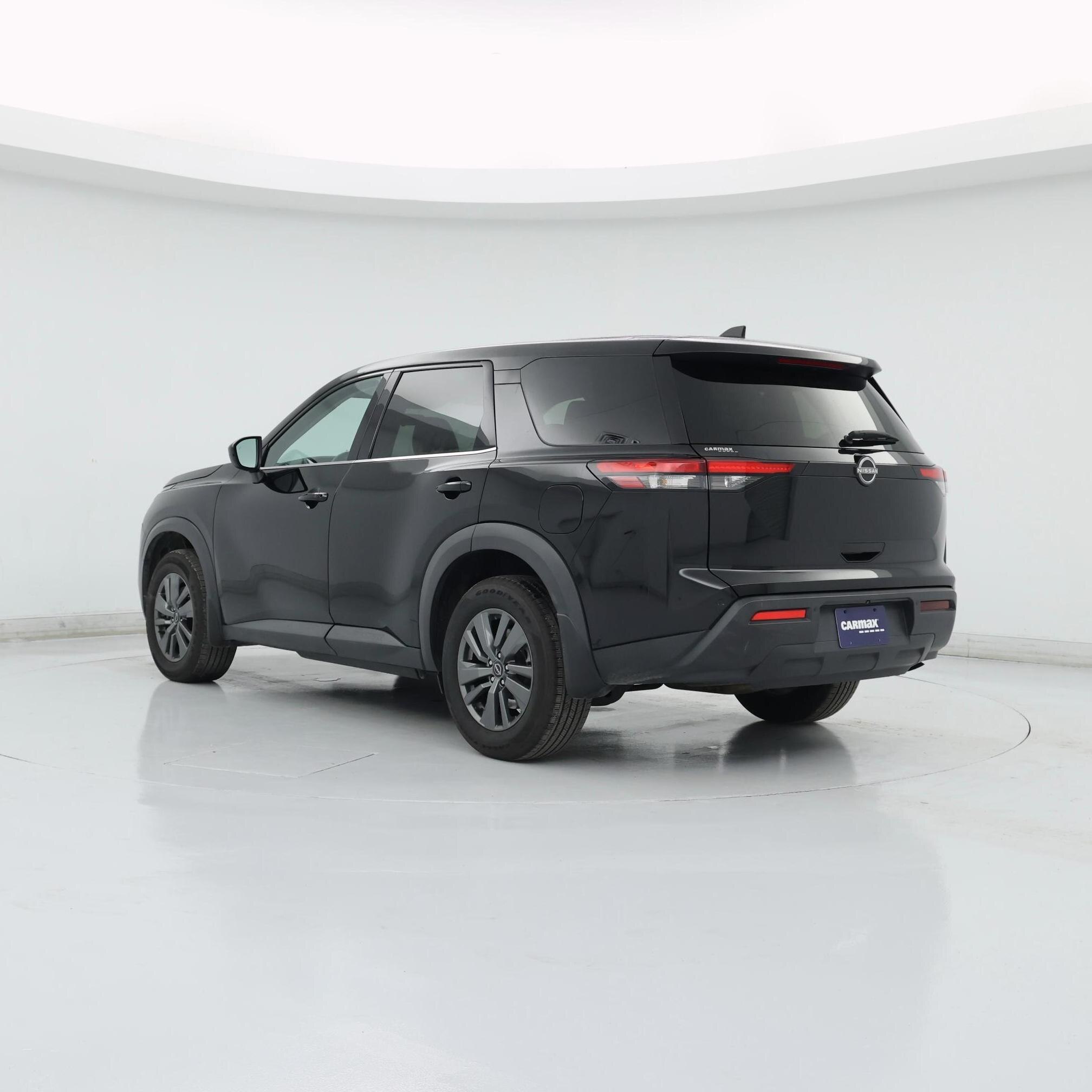 Thumbnail: 2023 Nissan Pathfinder - 2
